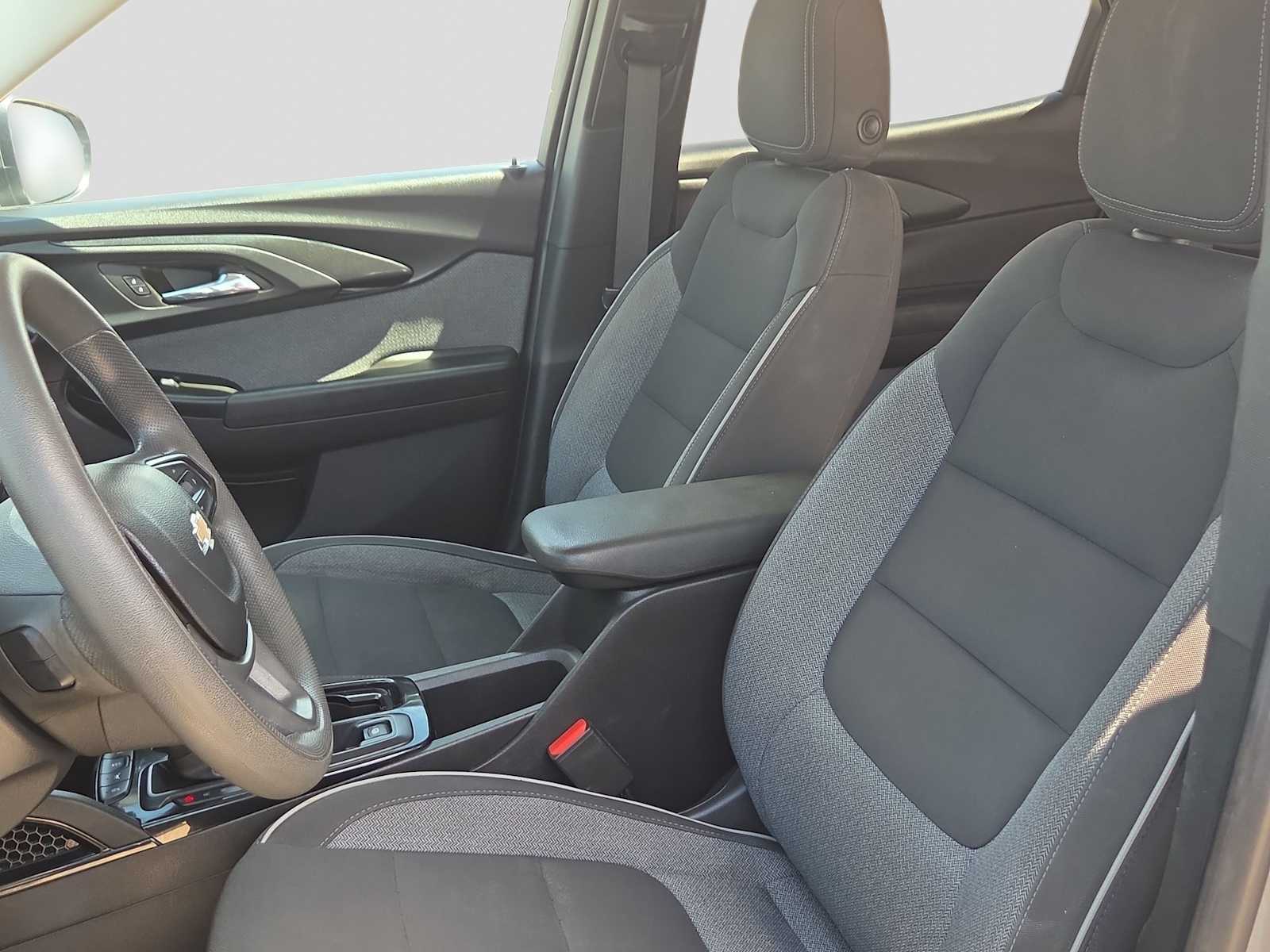 2023 Chevrolet TrailBlazer LT - Photo 15