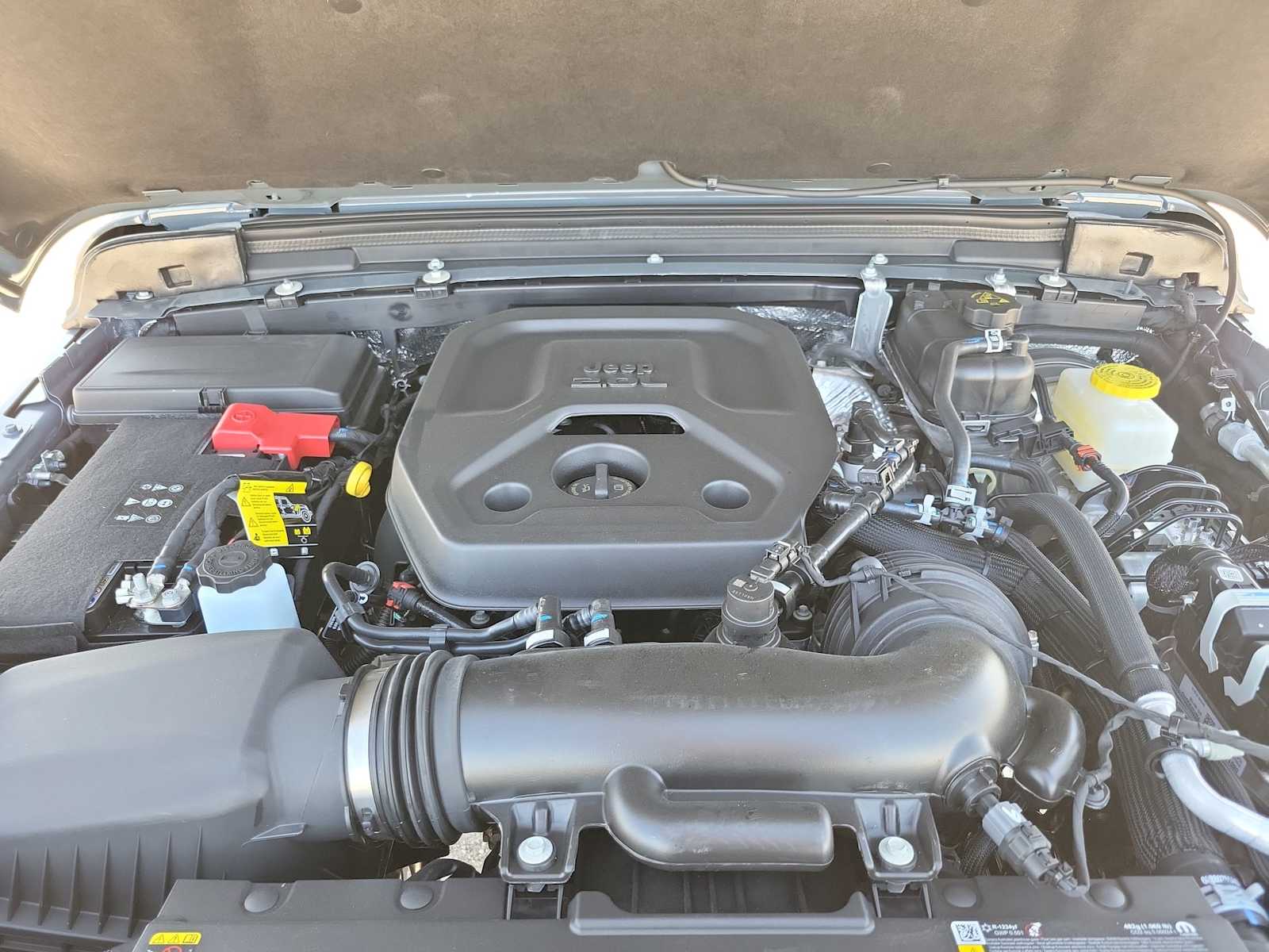 2026 Jeep Wrangler 4-Door Sahara - Photo 17