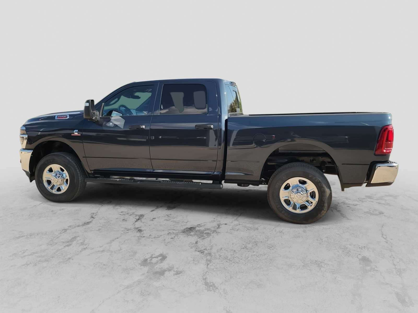 2026 RAM 2500 Tradesman - Photo 11