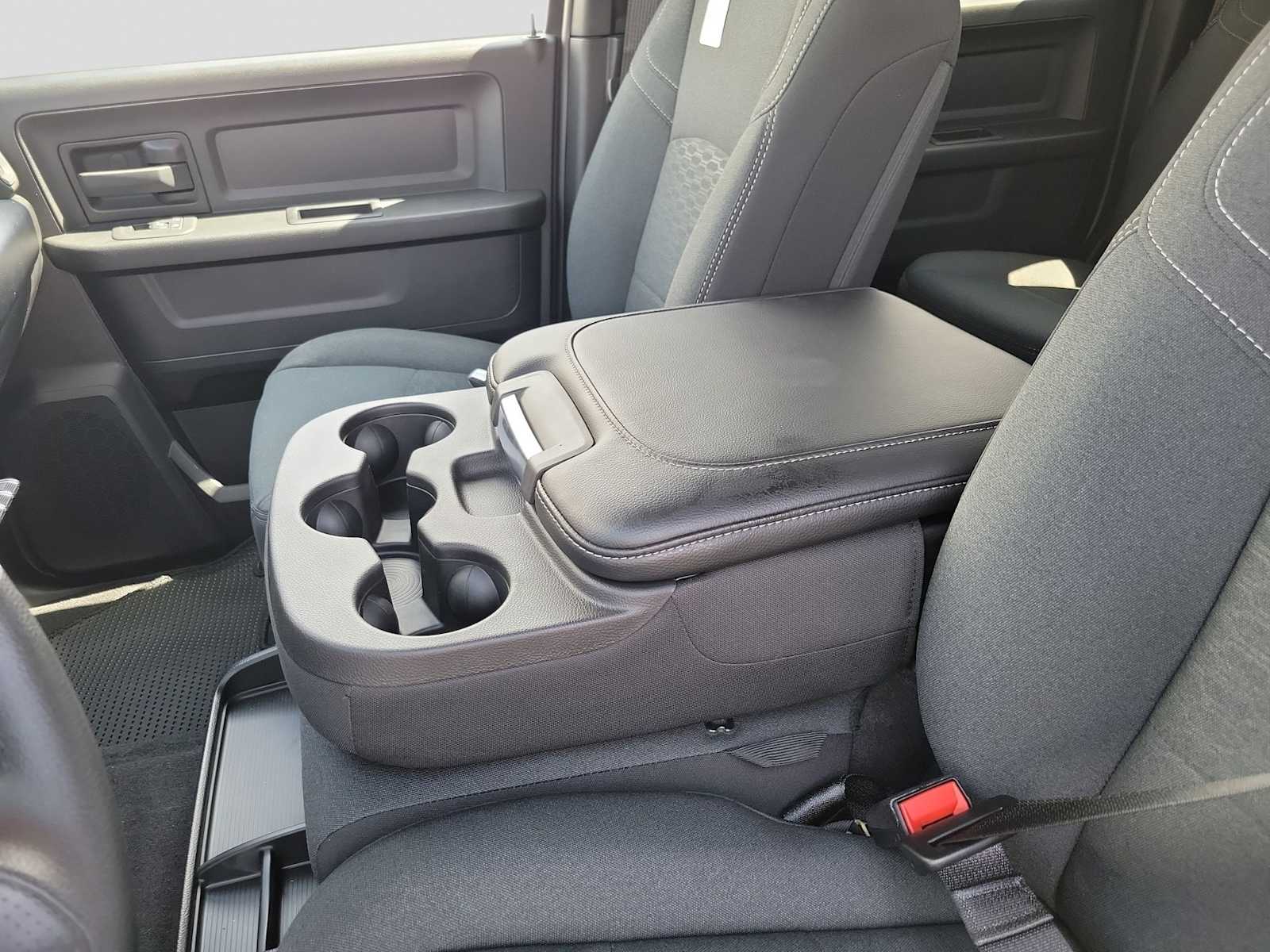 2026 RAM 2500 Tradesman - Photo 24