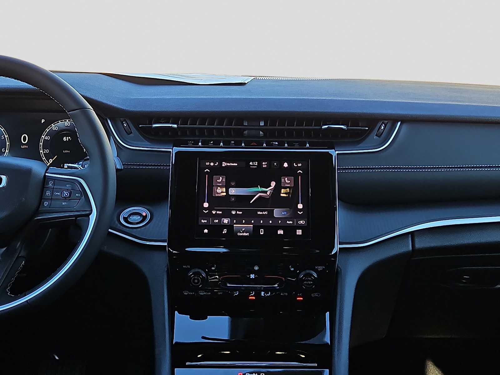 Thumbnail: 2026 Jeep Grand Cherokee - 14