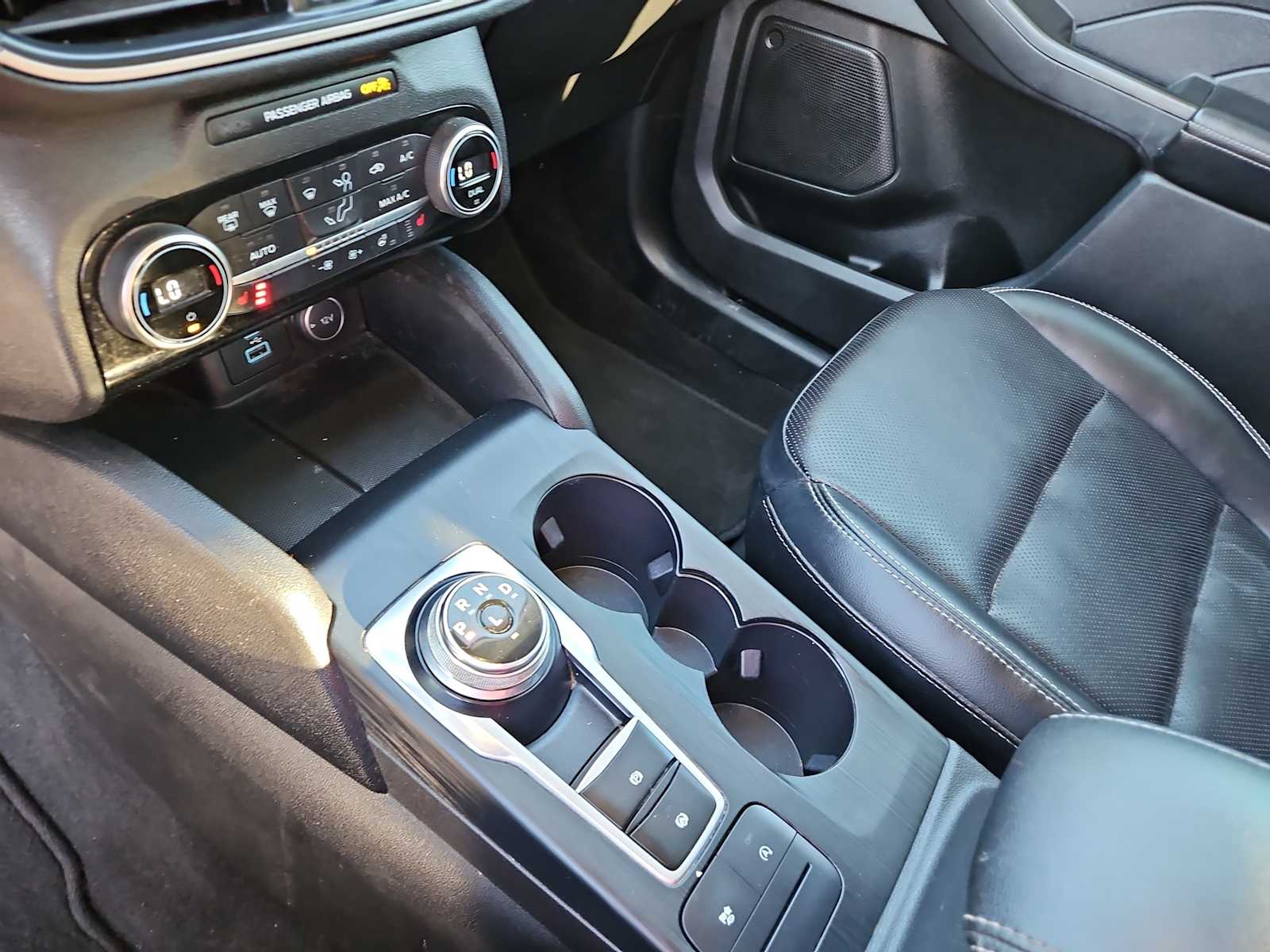 Thumbnail: 2021 Ford Escape - 20