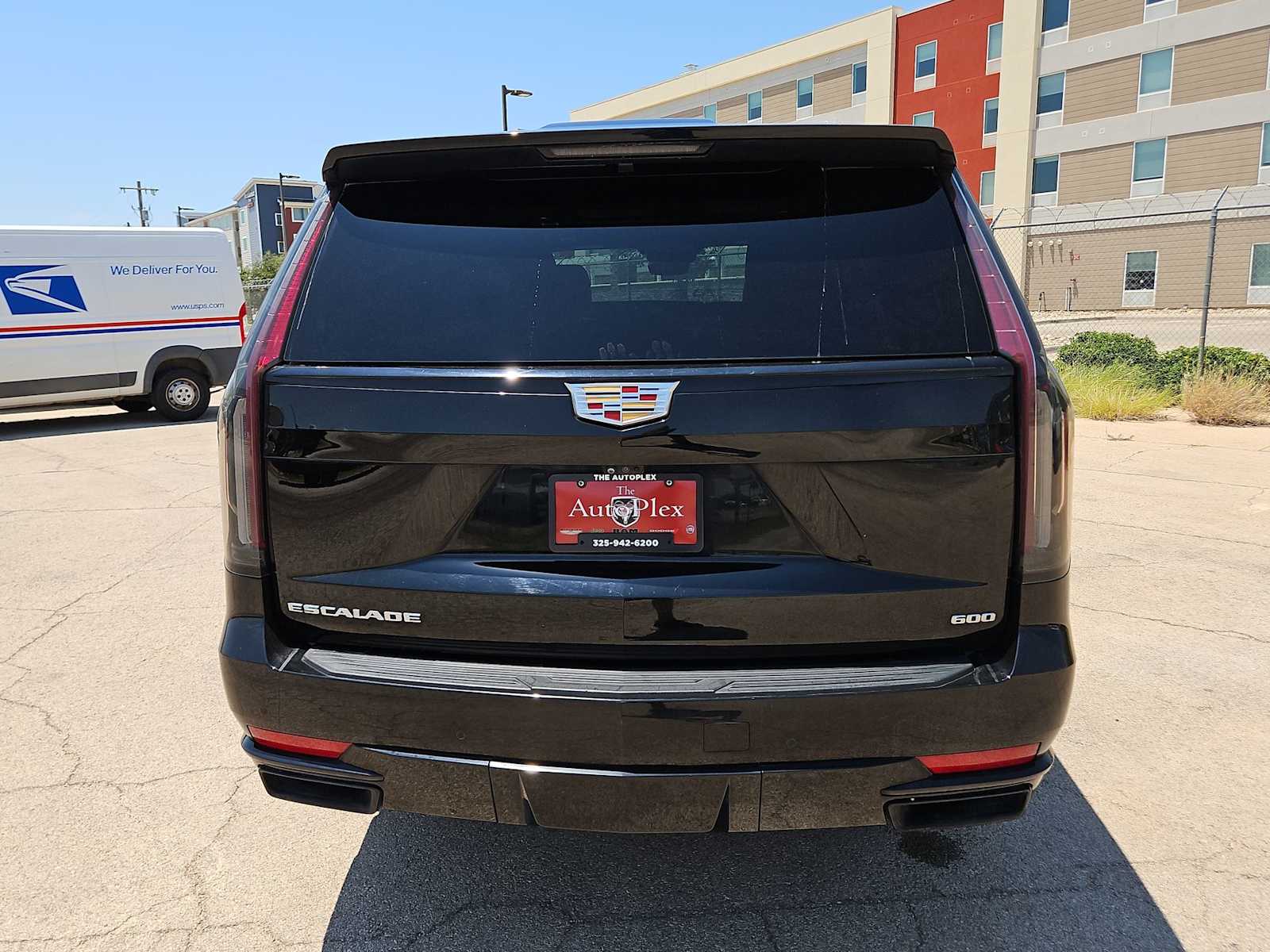 Thumbnail: 2022 Cadillac Escalade - 13