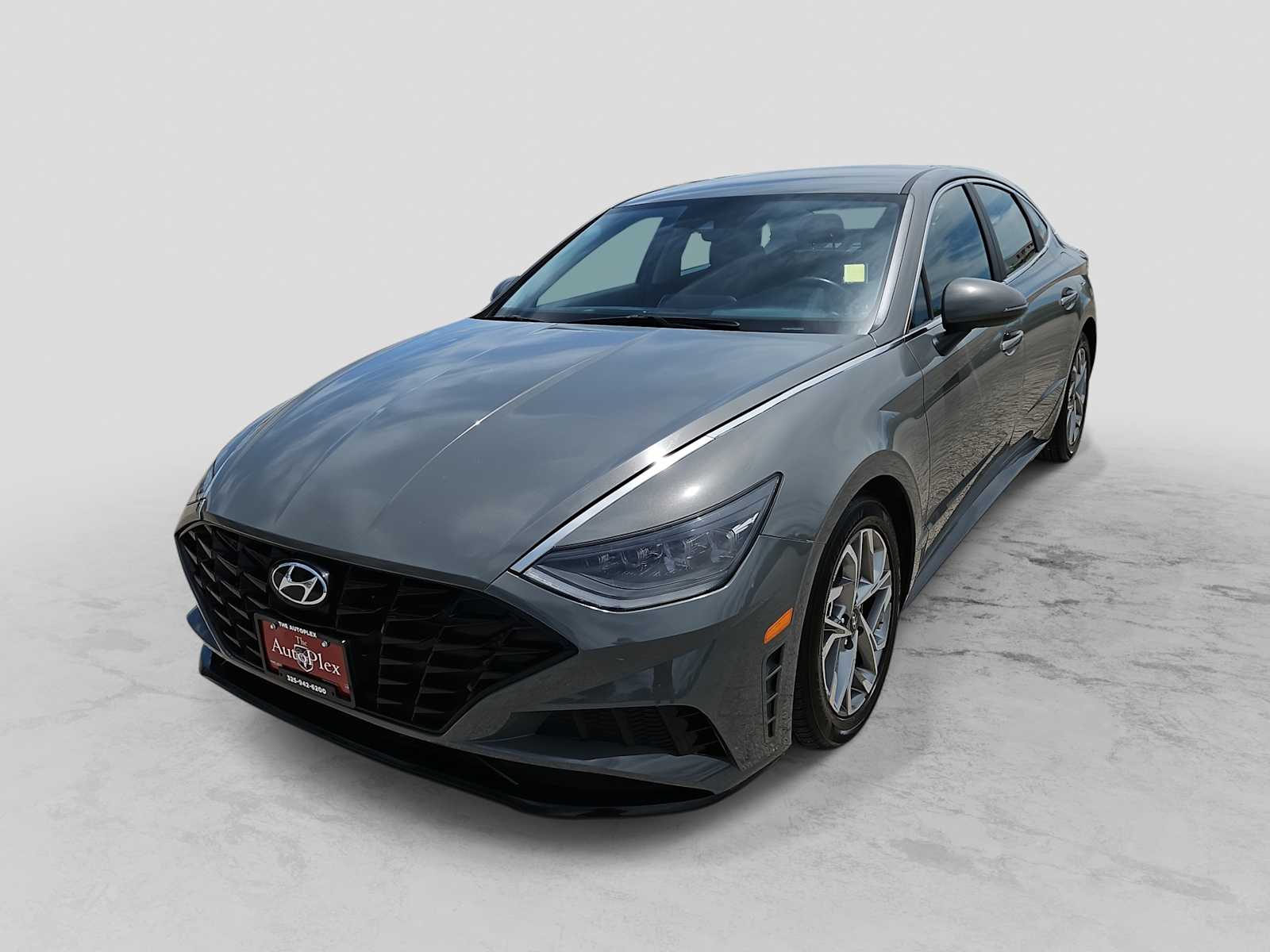 Thumbnail: 2023 Hyundai Sonata - 1