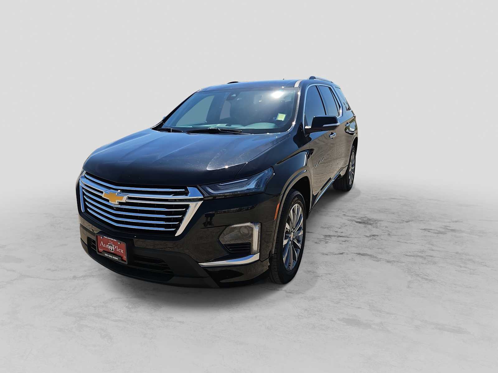 Thumbnail: 2023 Chevrolet Traverse - 4