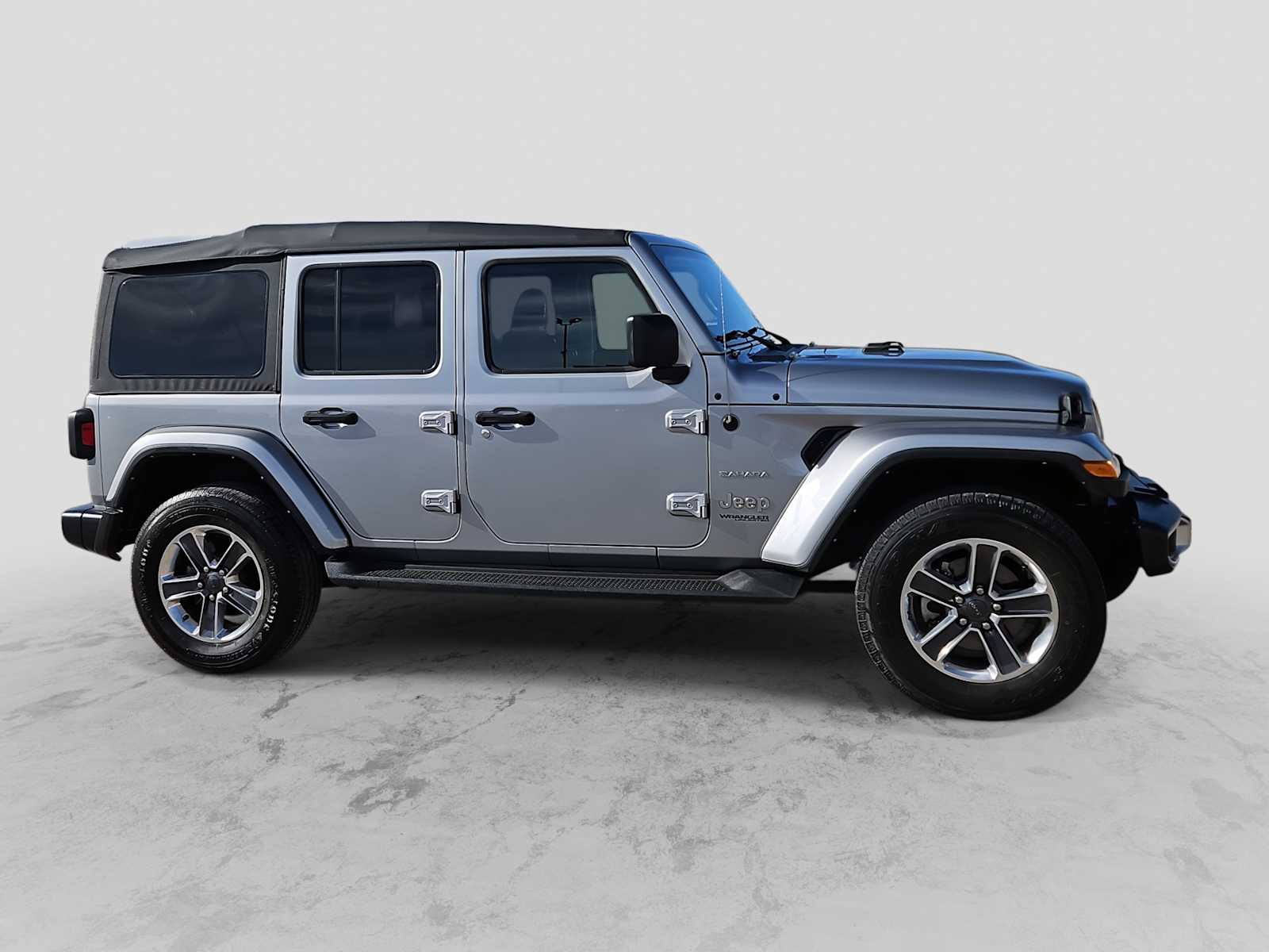 Thumbnail: 2021 Jeep Wrangler - 9