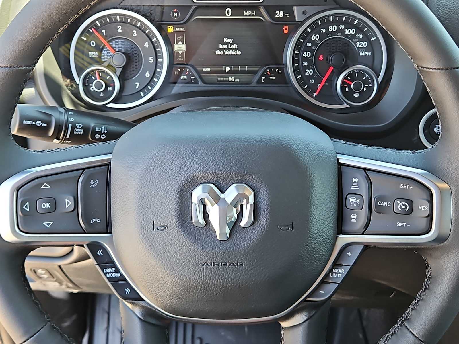 Thumbnail: 2026 RAM 1500 - 19