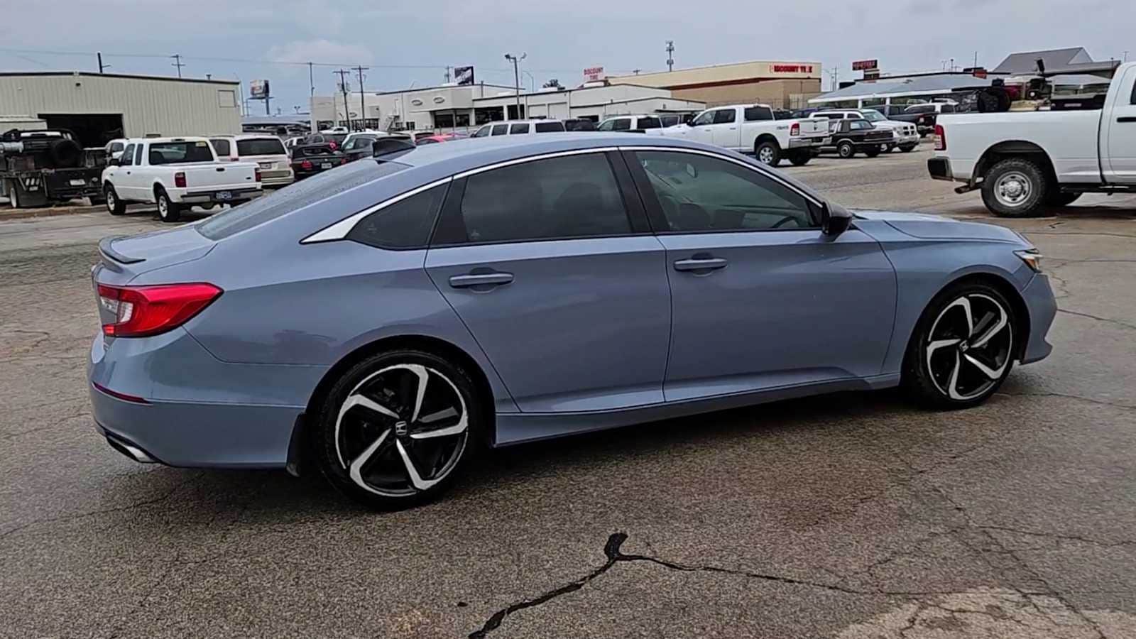 Thumbnail: 2022 Honda Accord - 8