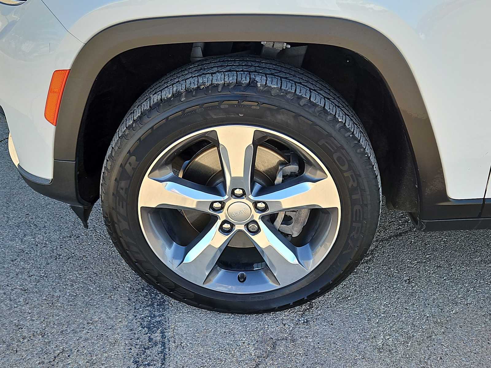 Thumbnail: 2021 Jeep Grand Cherokee L - 16