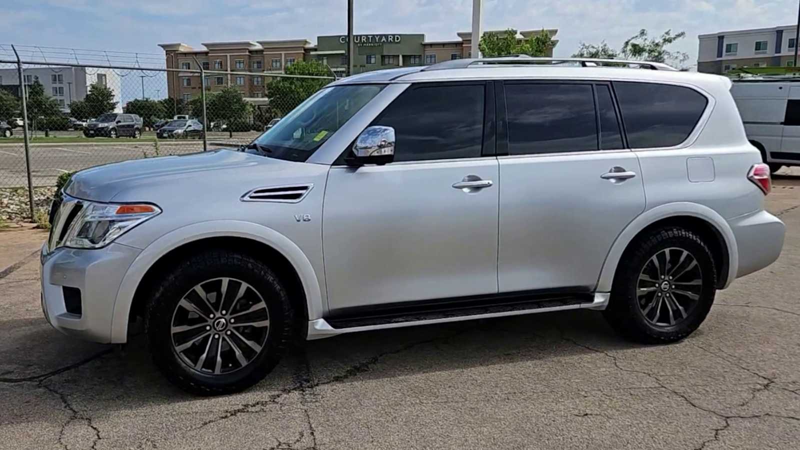 Thumbnail: 2019 Nissan Armada - 4