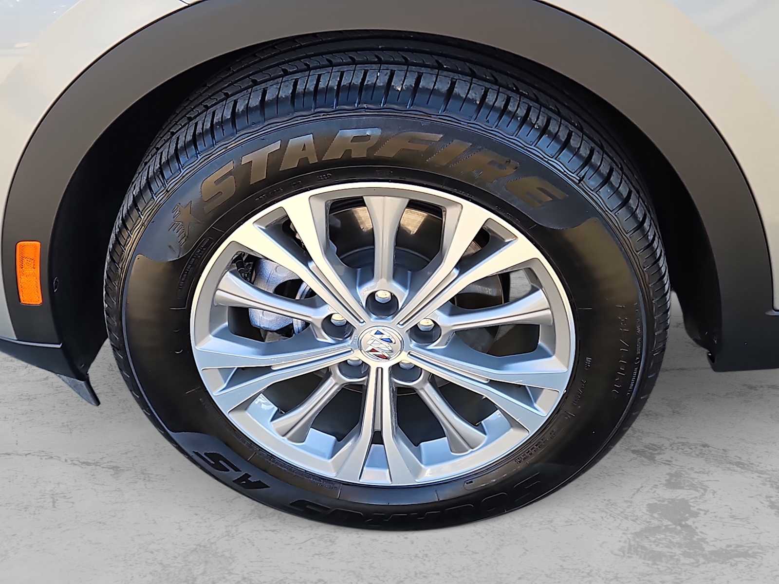 Thumbnail: 2023 Buick Envision - 12