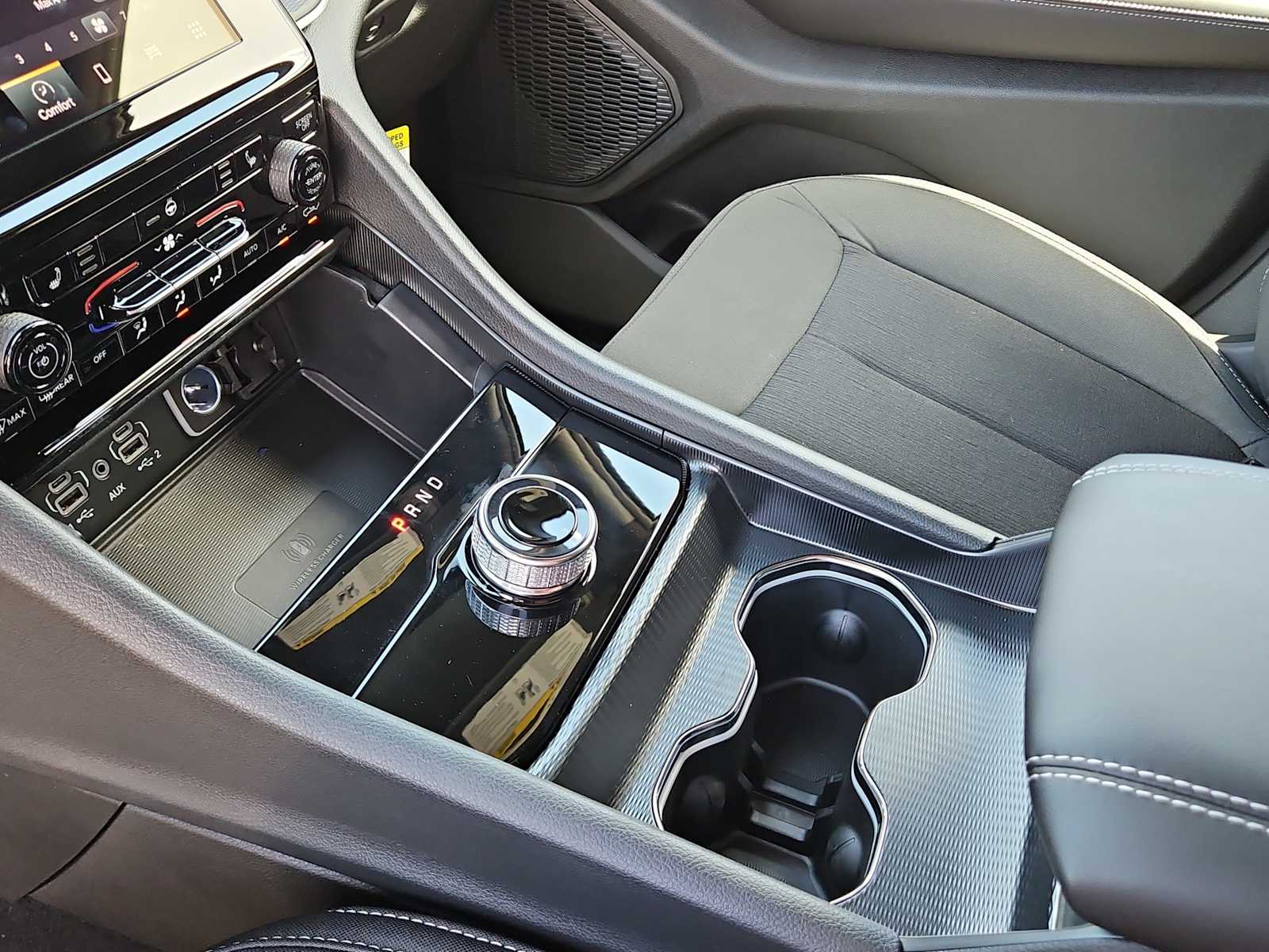Thumbnail: 2026 Jeep Grand Cherokee - 20