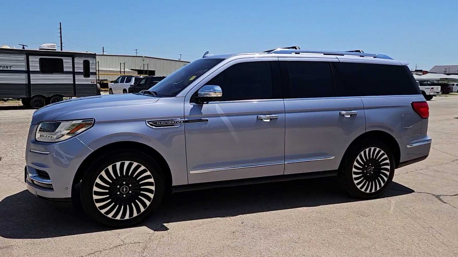Thumbnail: 2019 Lincoln Navigator L - 5