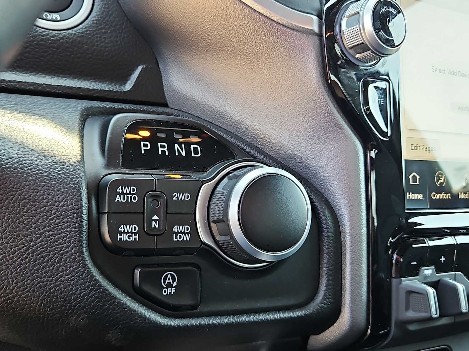 Thumbnail: 2023 RAM 1500 - 21