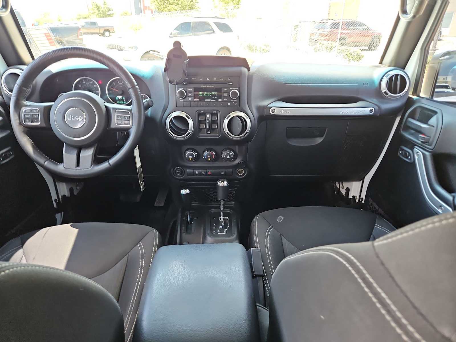 Thumbnail: 2018 Jeep Wrangler - 19