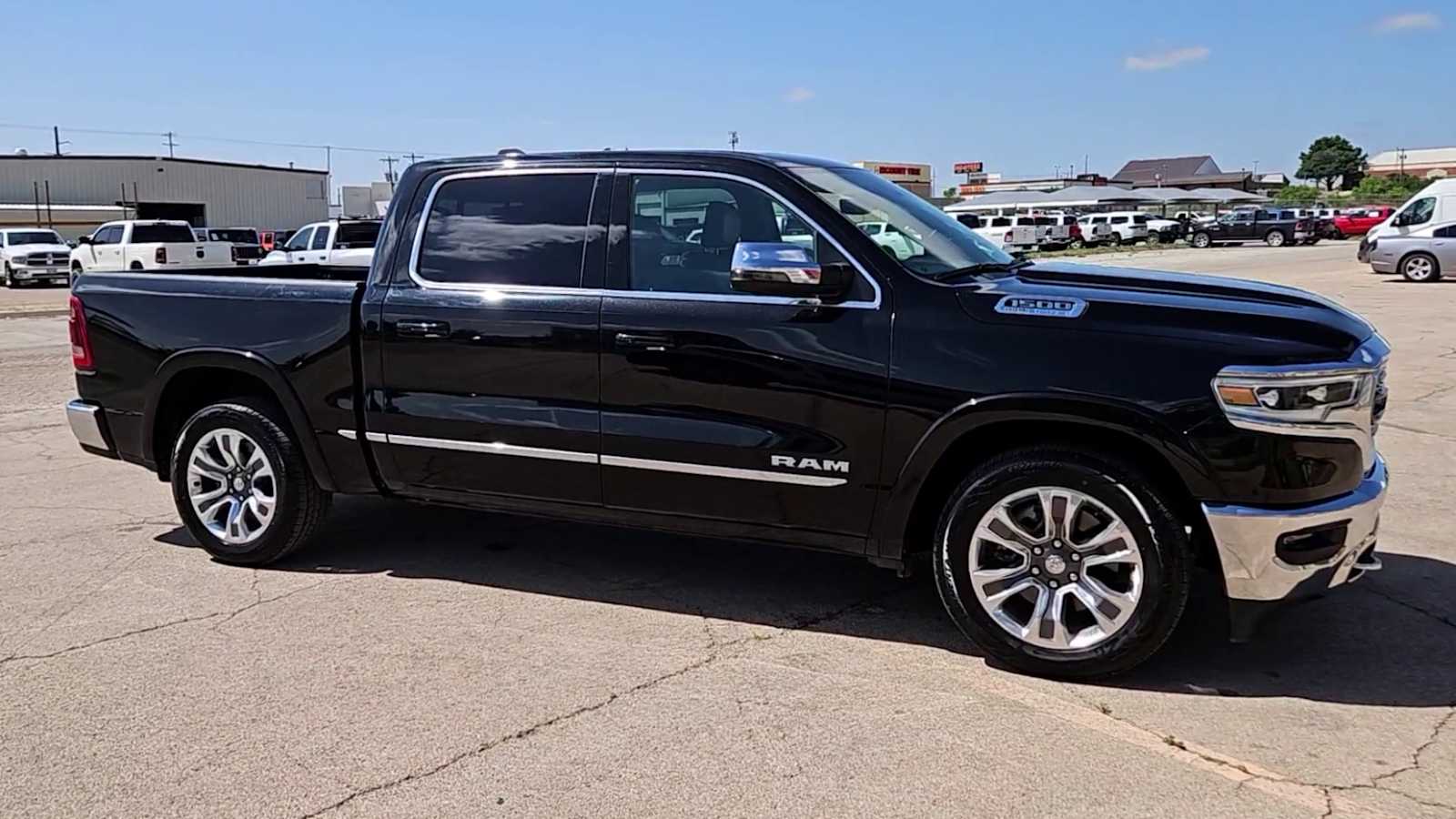 Used 2024 RAM Ram 1500 Pickup Limited with VIN 1C6SRFHT2RN225088 for sale in San Angelo, TX