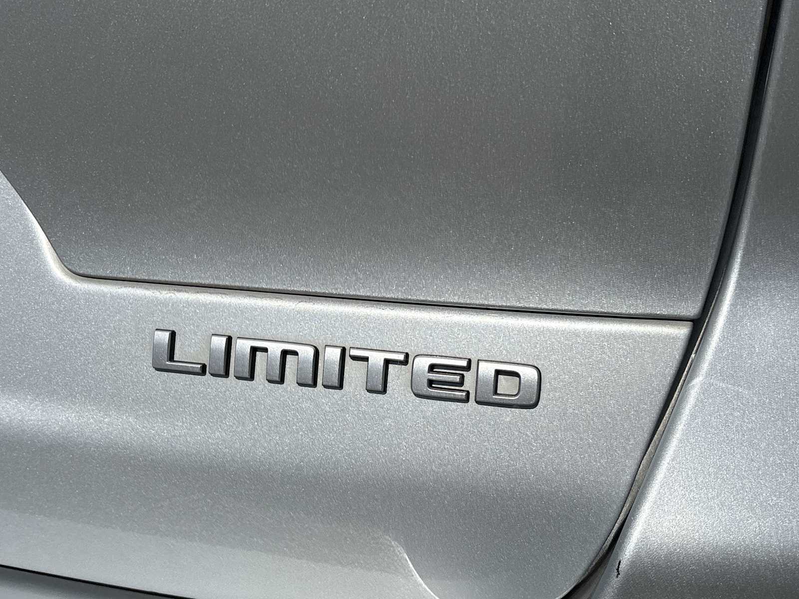 Thumbnail: 2024 Jeep Grand Cherokee L - 11