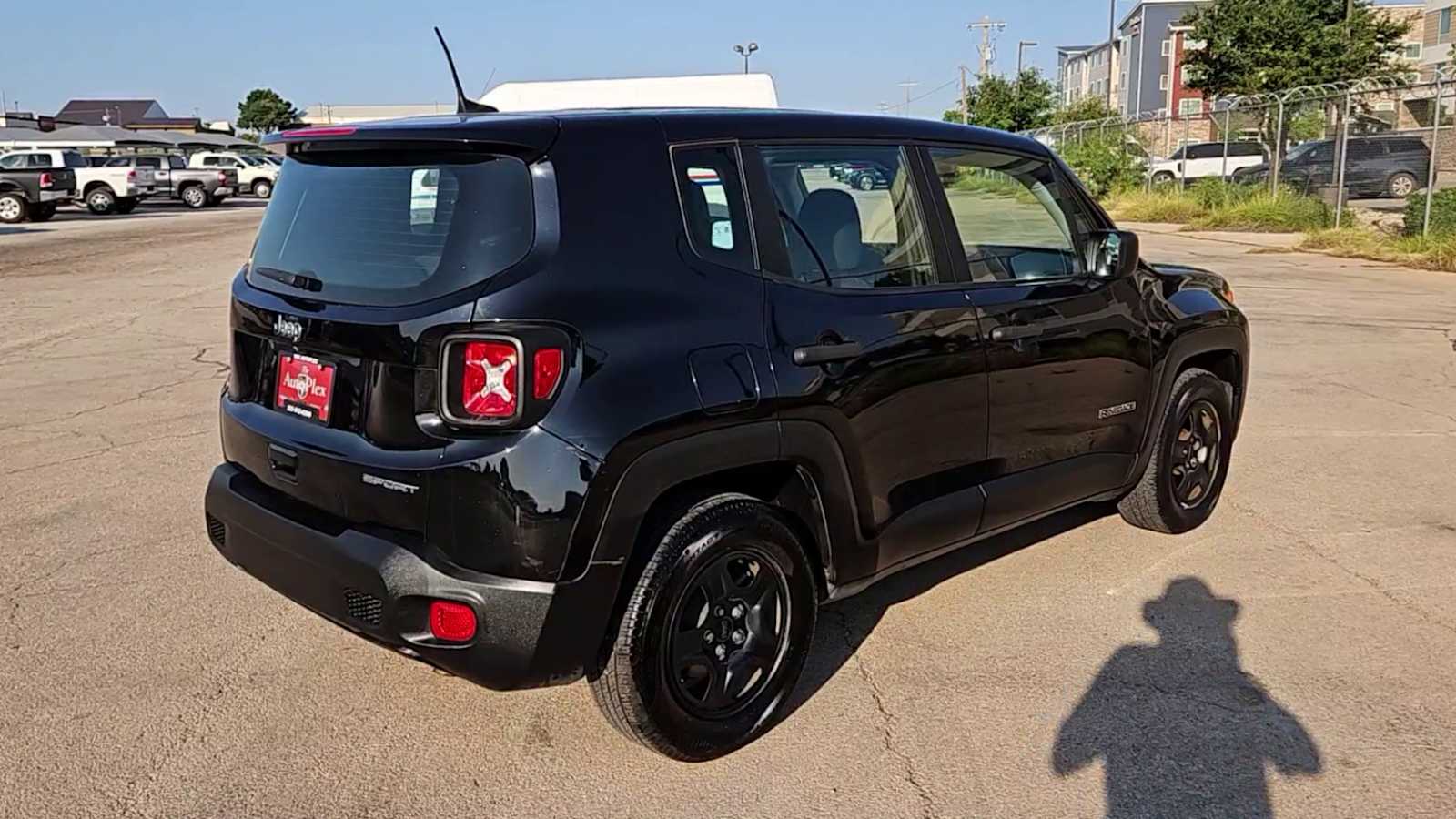 Thumbnail: 2020 Jeep Renegade - 7