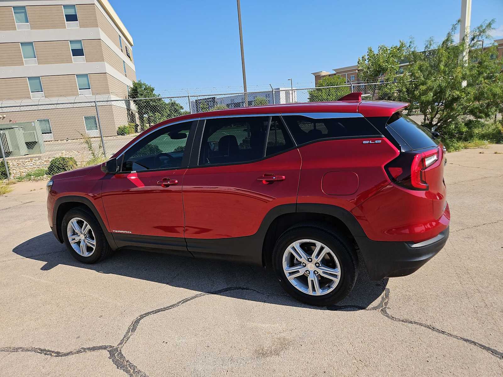 Thumbnail: 2024 GMC Terrain - 11