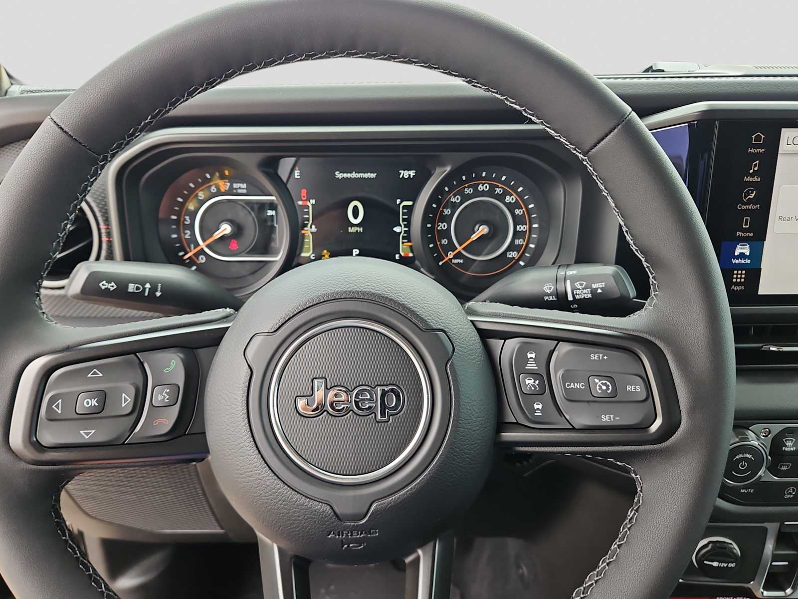 Thumbnail: 2026 Jeep Gladiator - 19