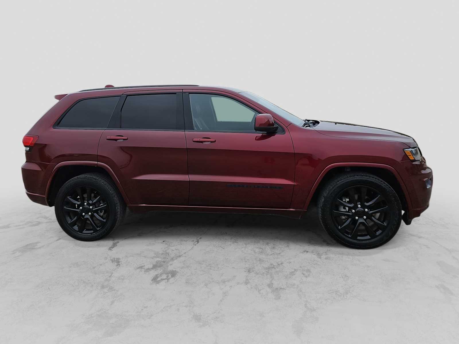 Thumbnail: 2019 Jeep Grand Cherokee - 9