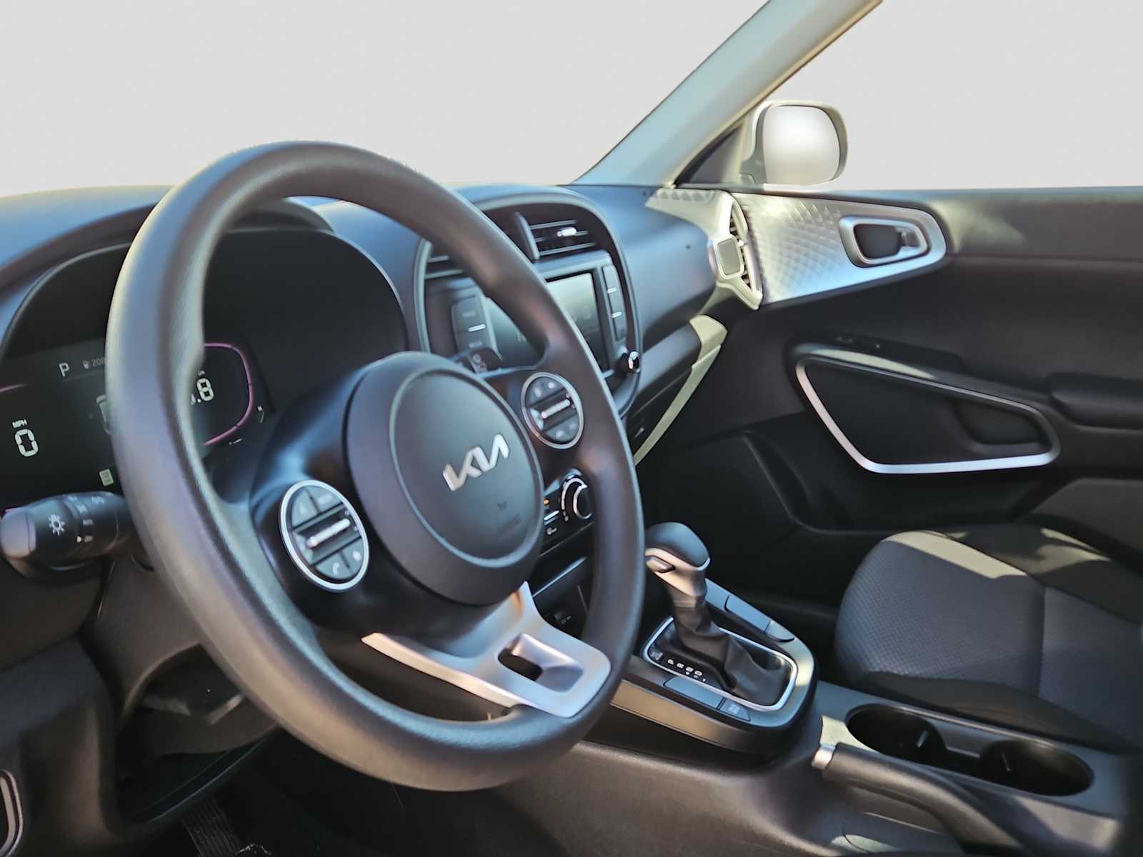 Thumbnail: 2025 Kia Soul - 10