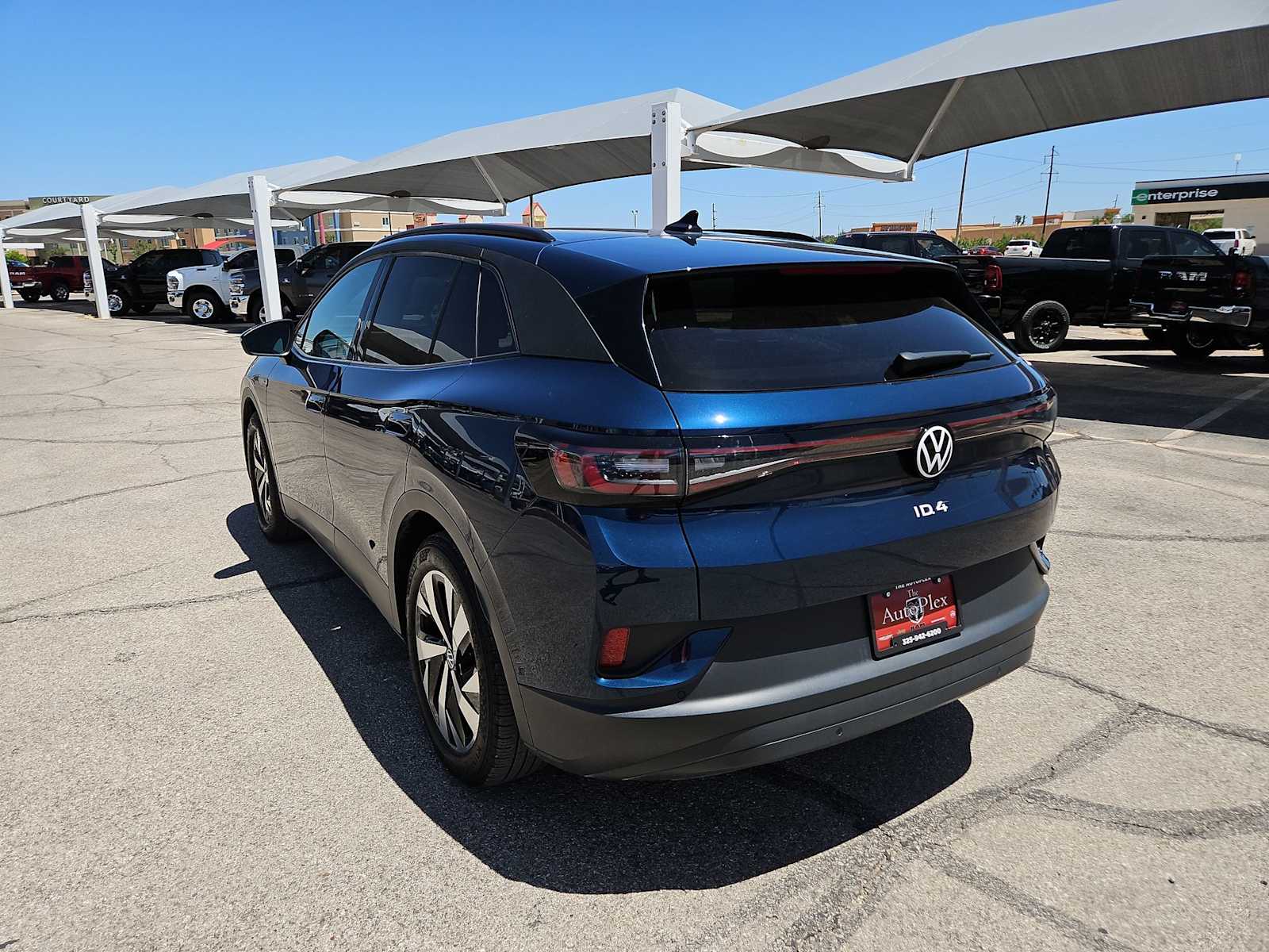 Thumbnail: 2023 Volkswagen ID.4 - 12
