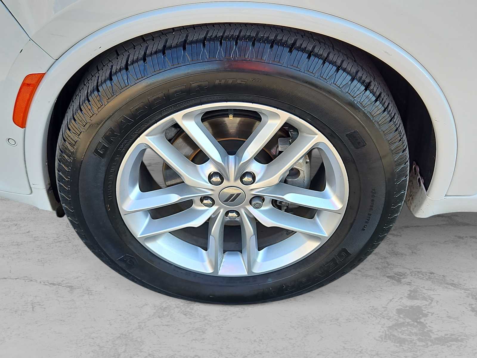 Thumbnail: 2022 Dodge Durango - 12