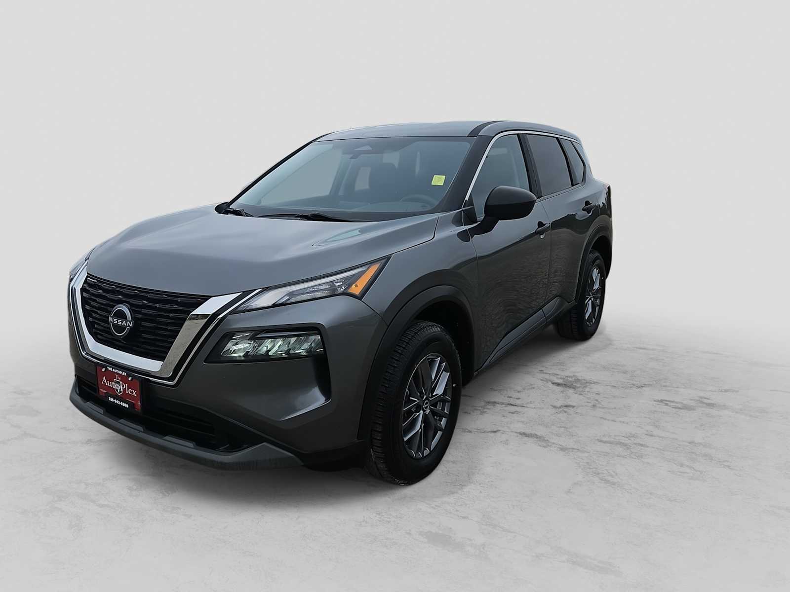 Thumbnail: 2023 Nissan Rogue - 4