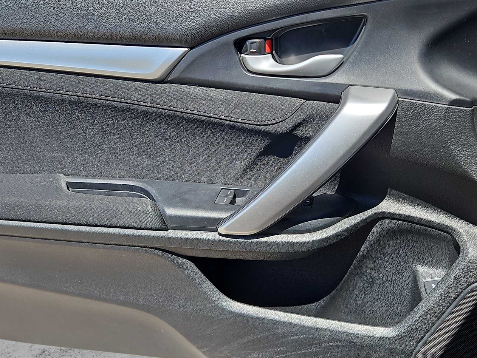 Thumbnail: 2019 Honda Civic - 18