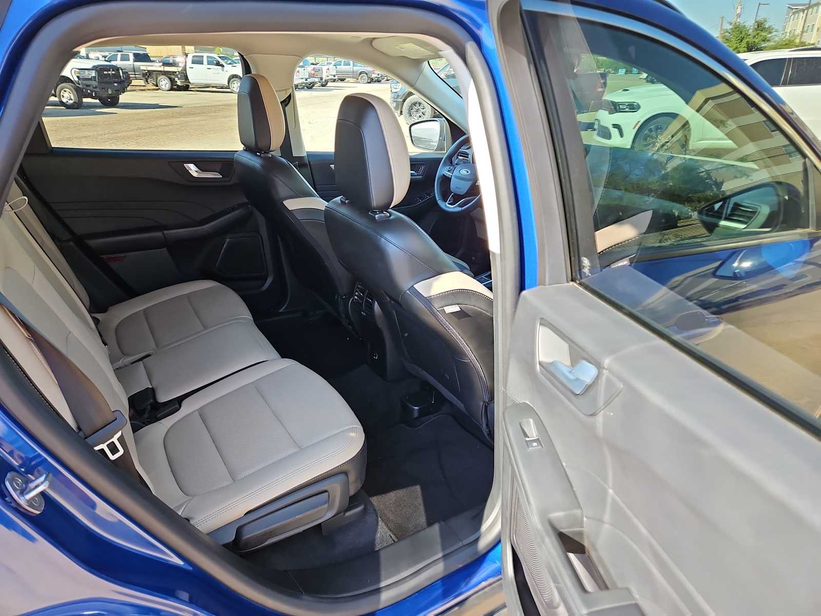 Thumbnail: 2022 Ford Escape - 20
