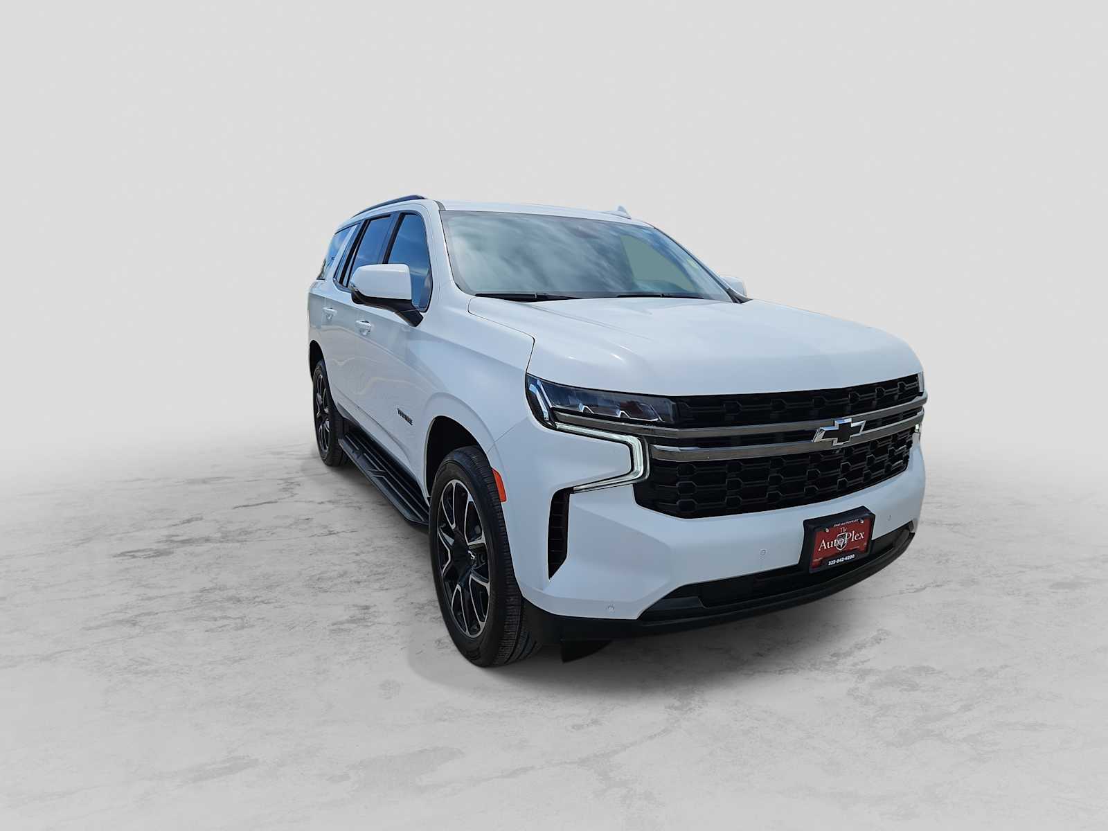Thumbnail: 2023 Chevrolet Tahoe - 2