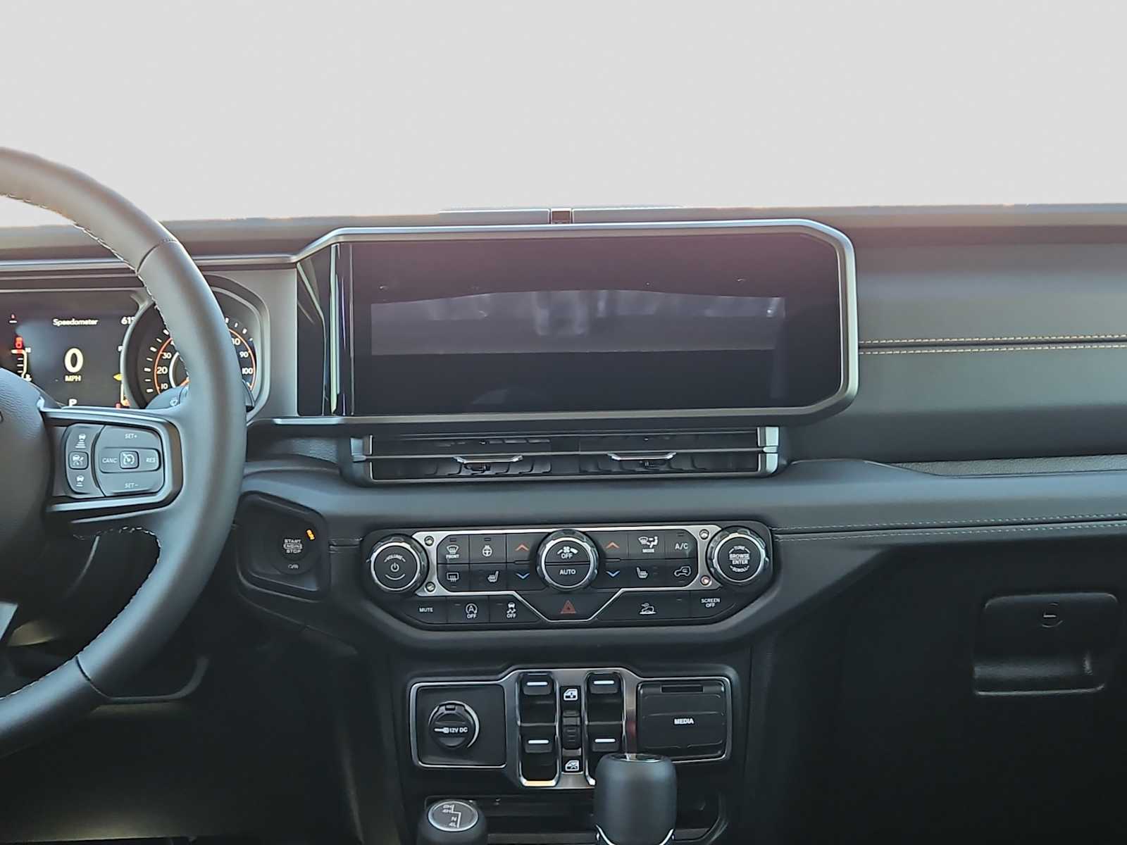 Thumbnail: 2026 Jeep Gladiator - 14