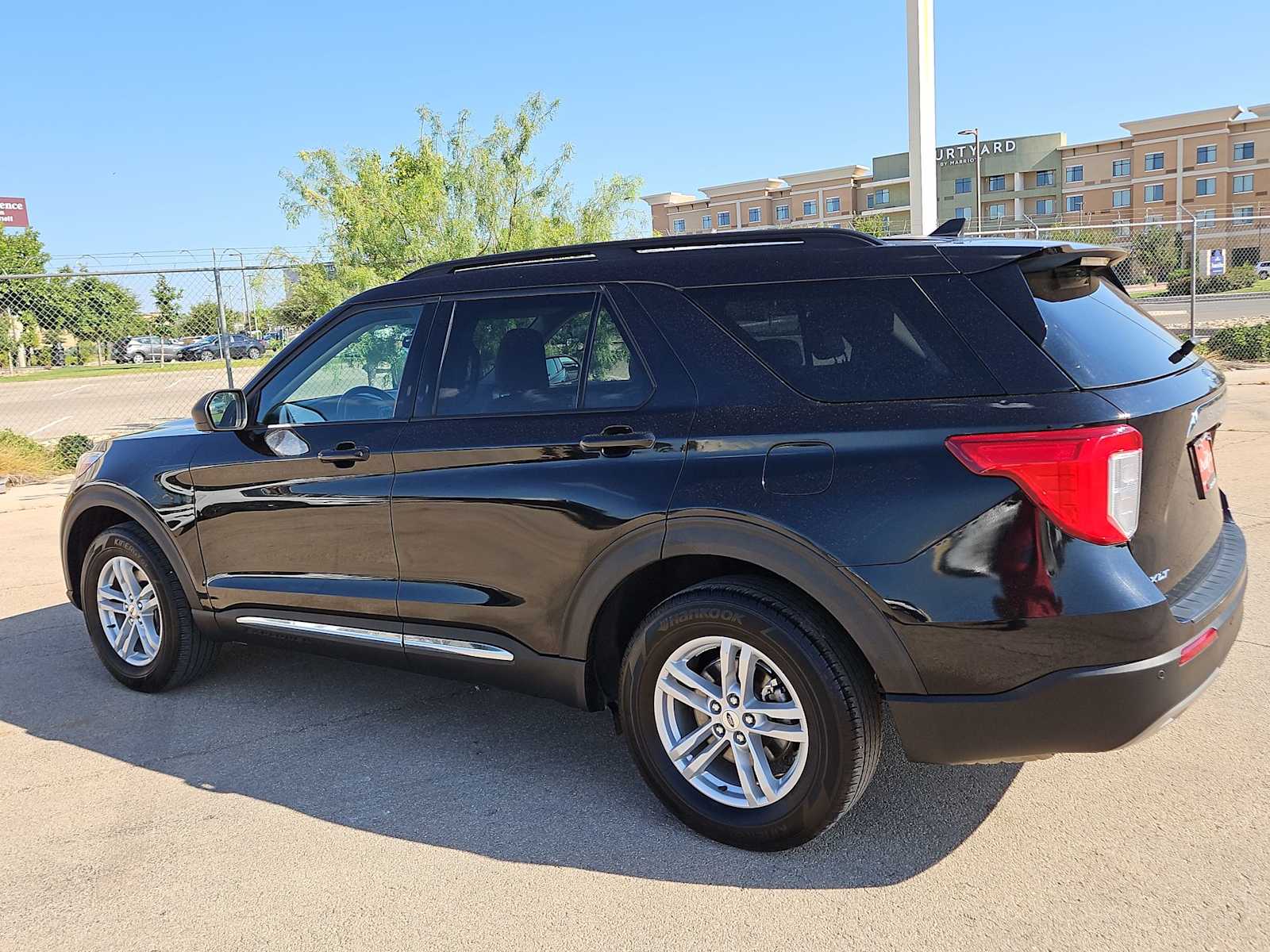 Thumbnail: 2023 Ford Explorer - 11