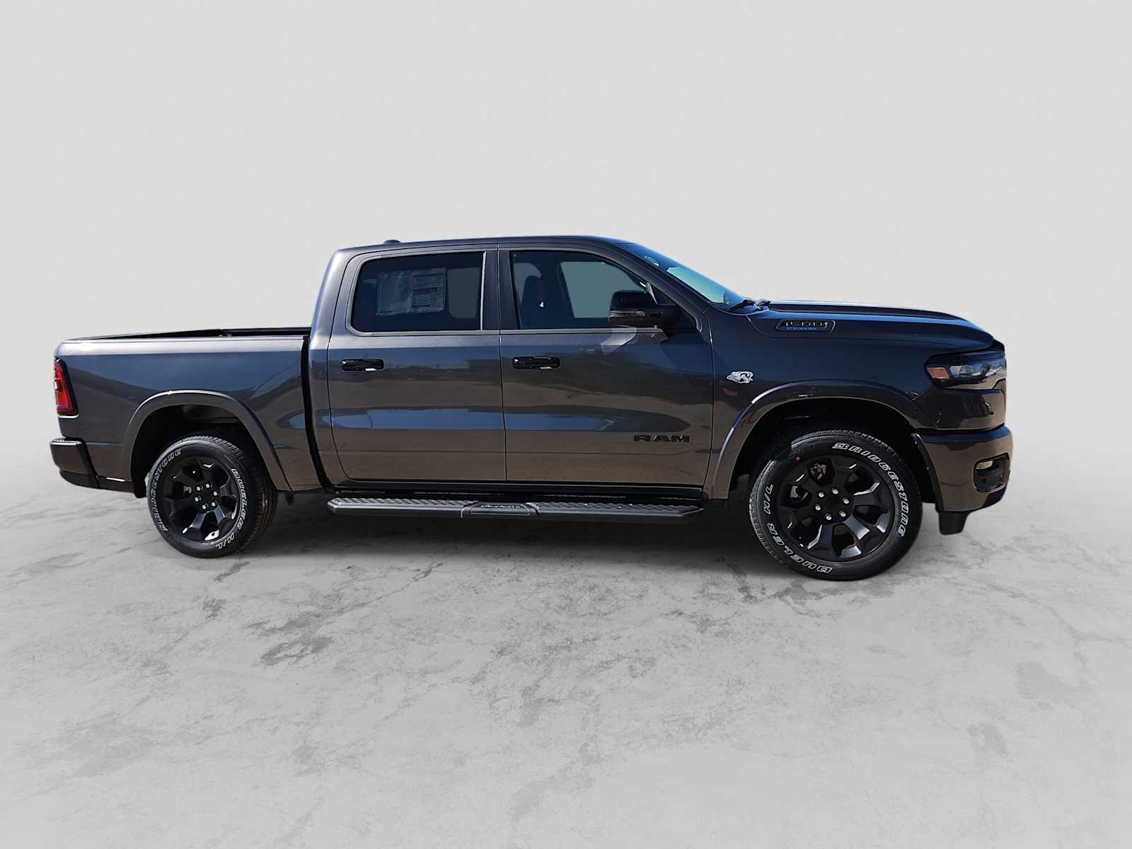 Thumbnail: 2026 RAM 1500 - 9