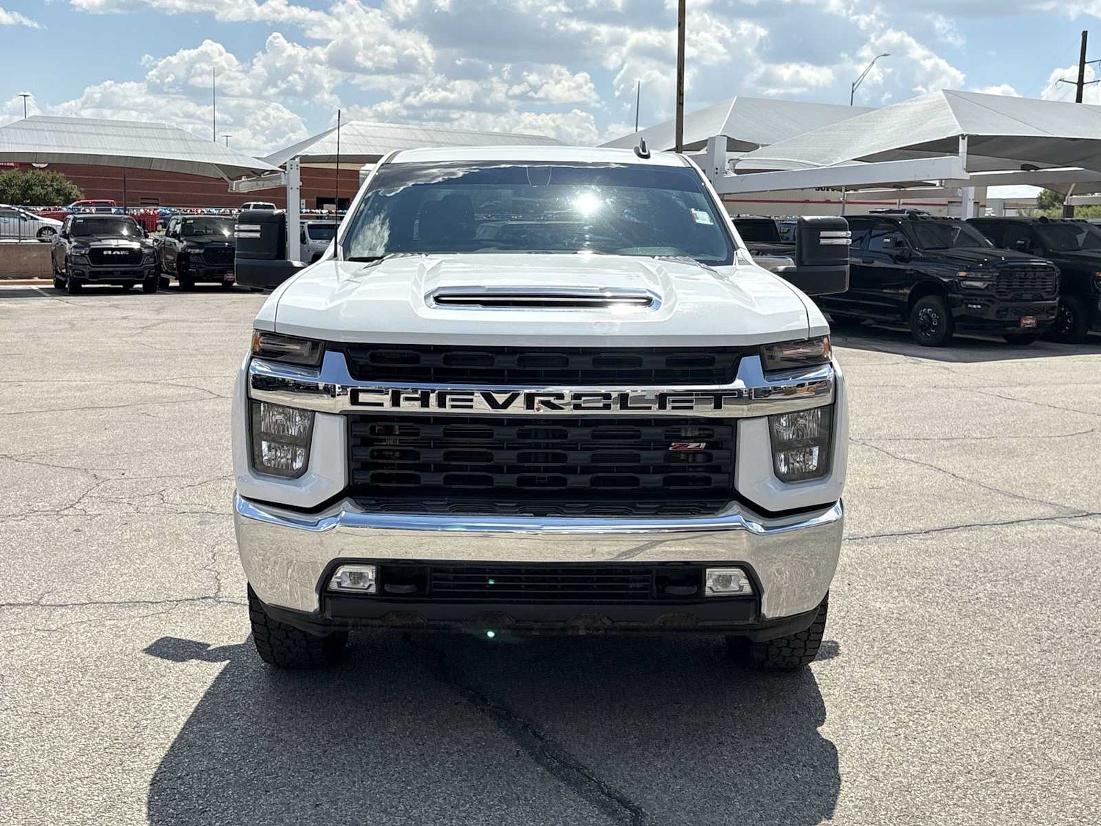 Thumbnail: 2023 Chevrolet Silverado 2500 - 3