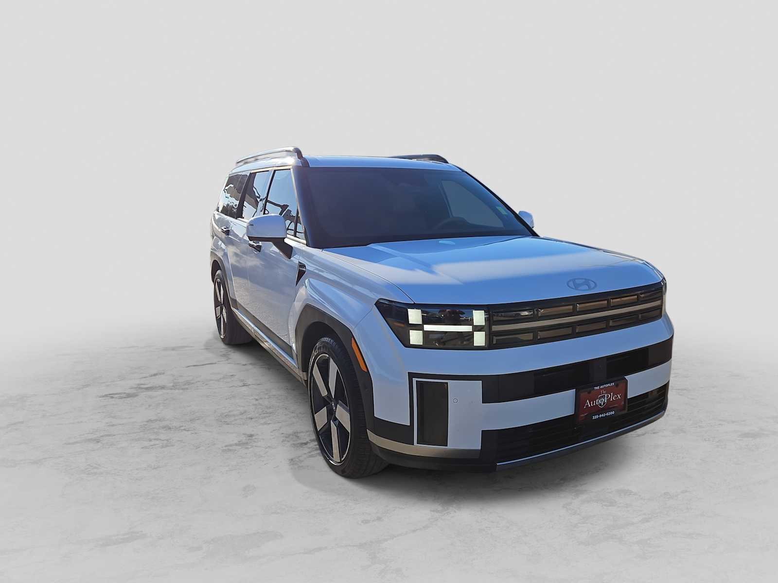 Thumbnail: 2025 Hyundai Santa Fe - 2