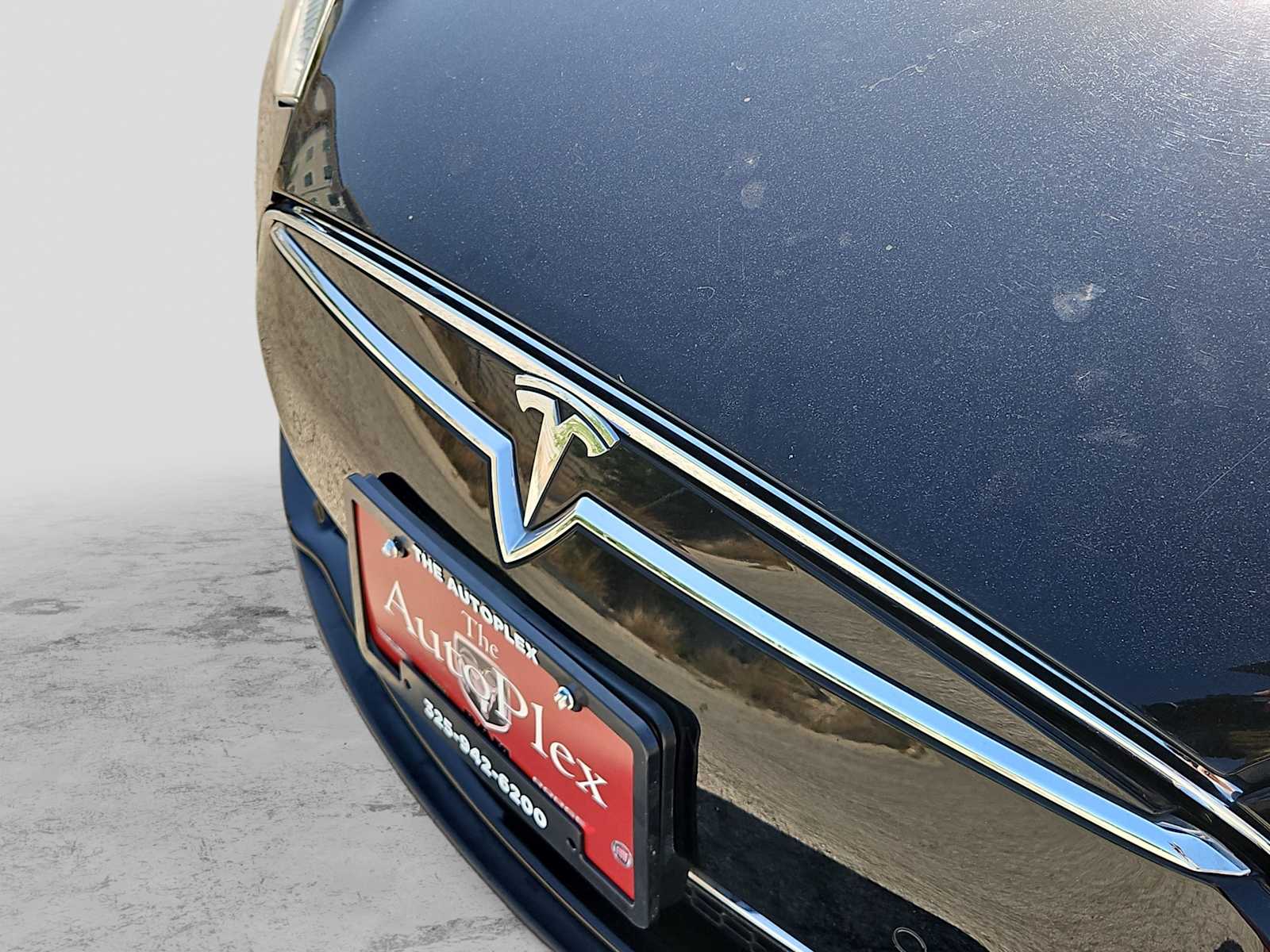 Thumbnail: 2014 Tesla Model S - 13