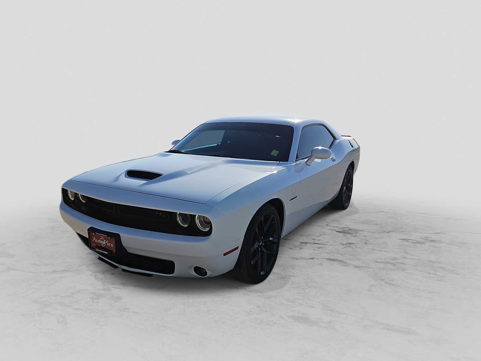 Thumbnail: 2022 Dodge Challenger - 4