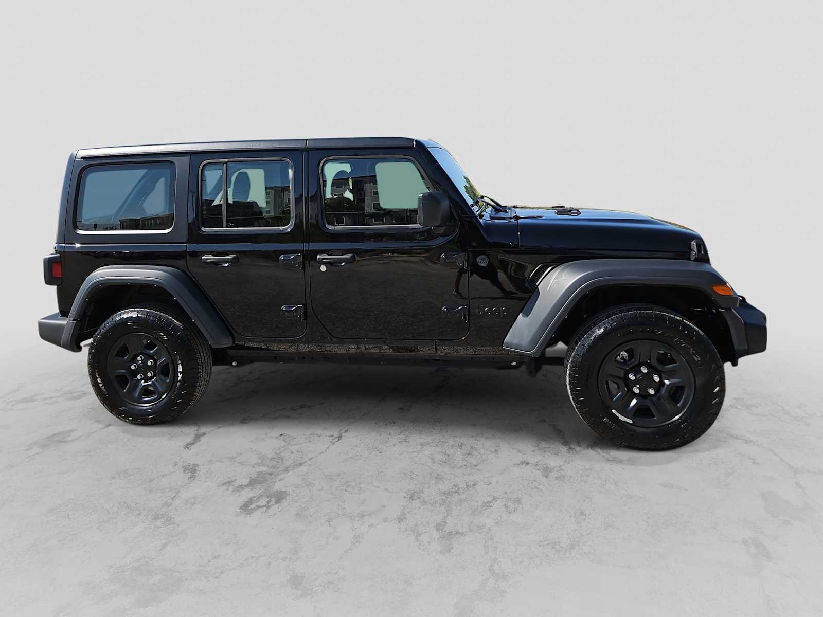 Thumbnail: 2025 Jeep Wrangler - 9