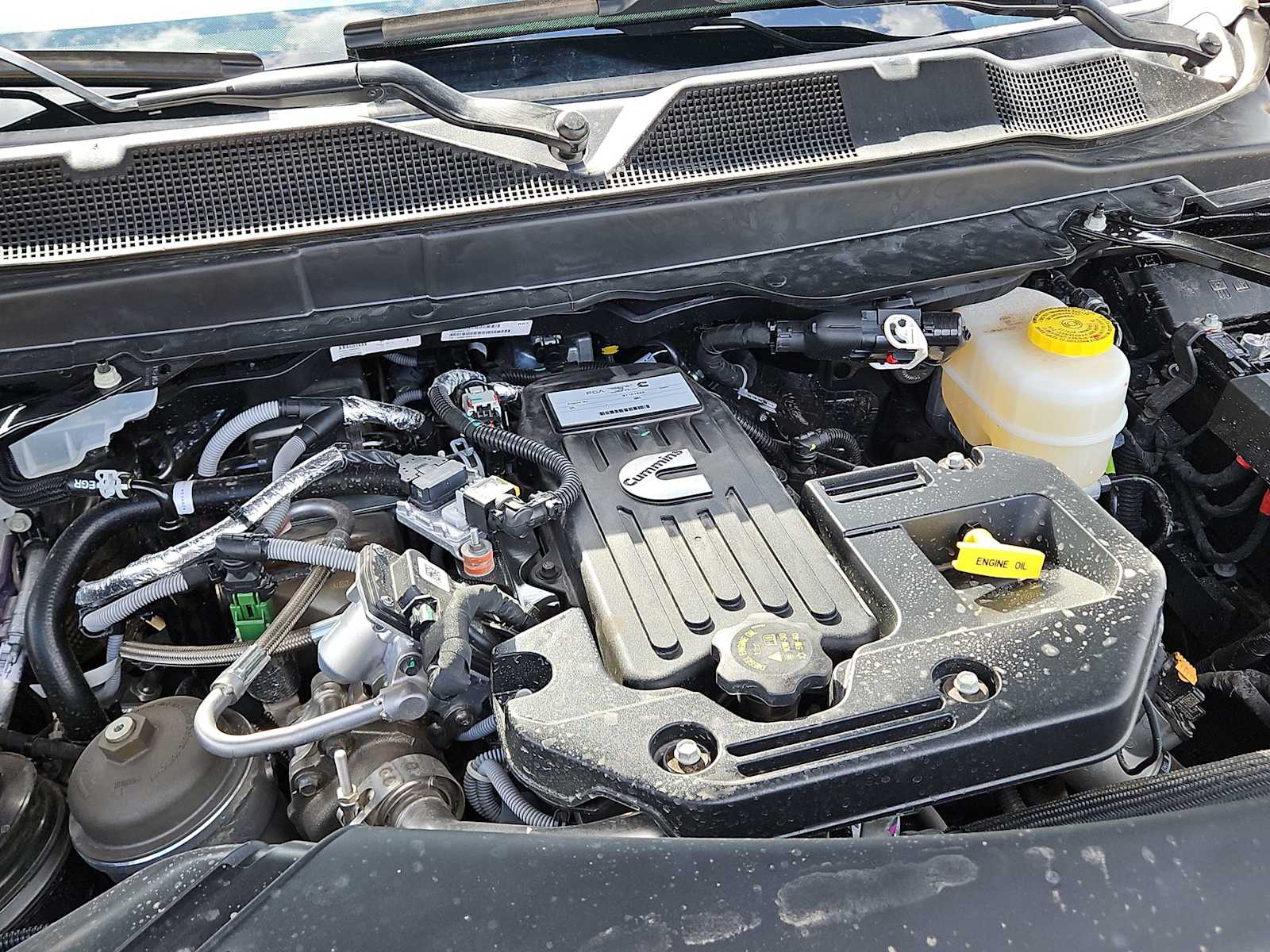 2025 RAM 3500 Big Horn 17