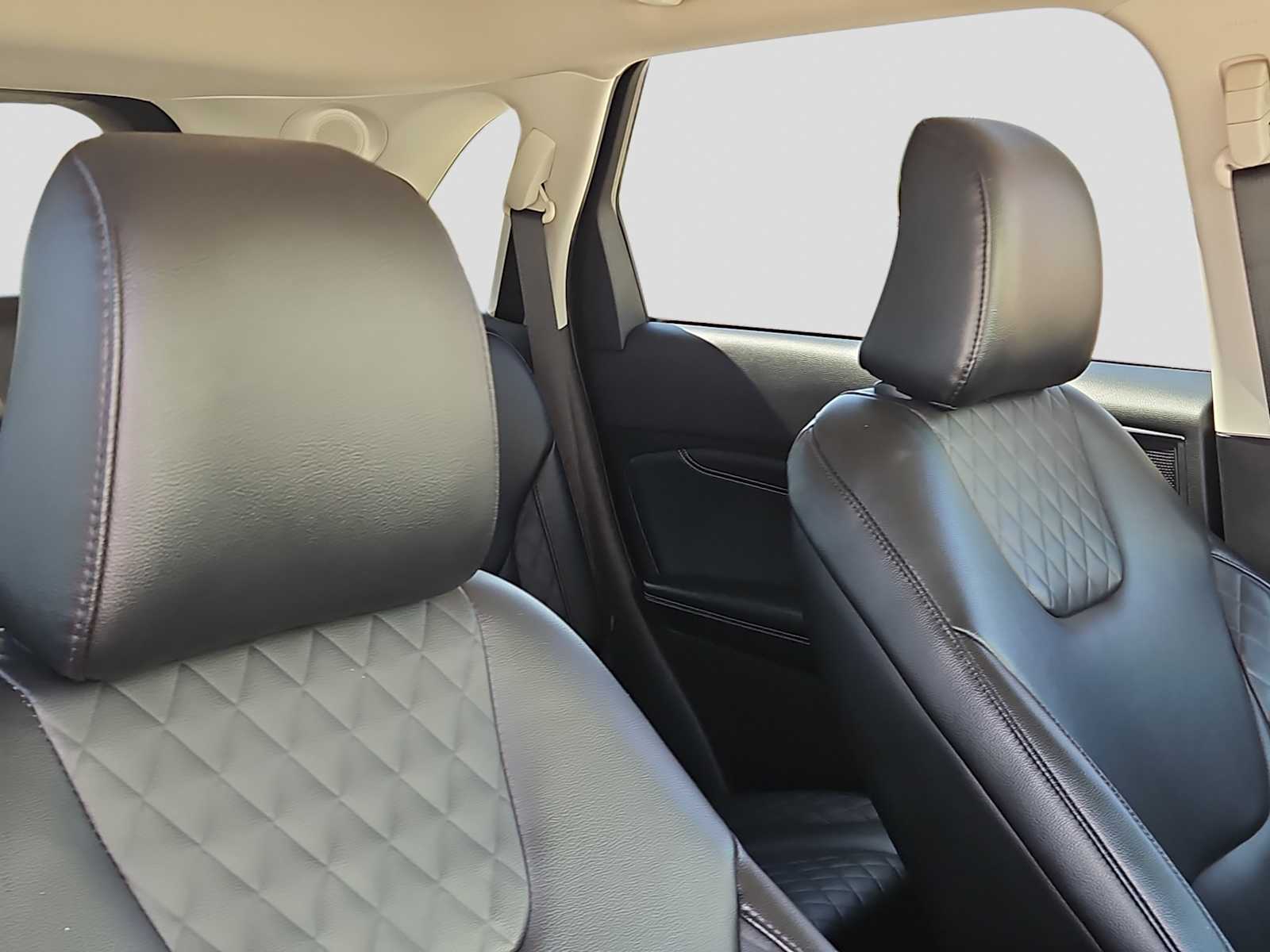 Thumbnail: 2023 Ford Edge - 18