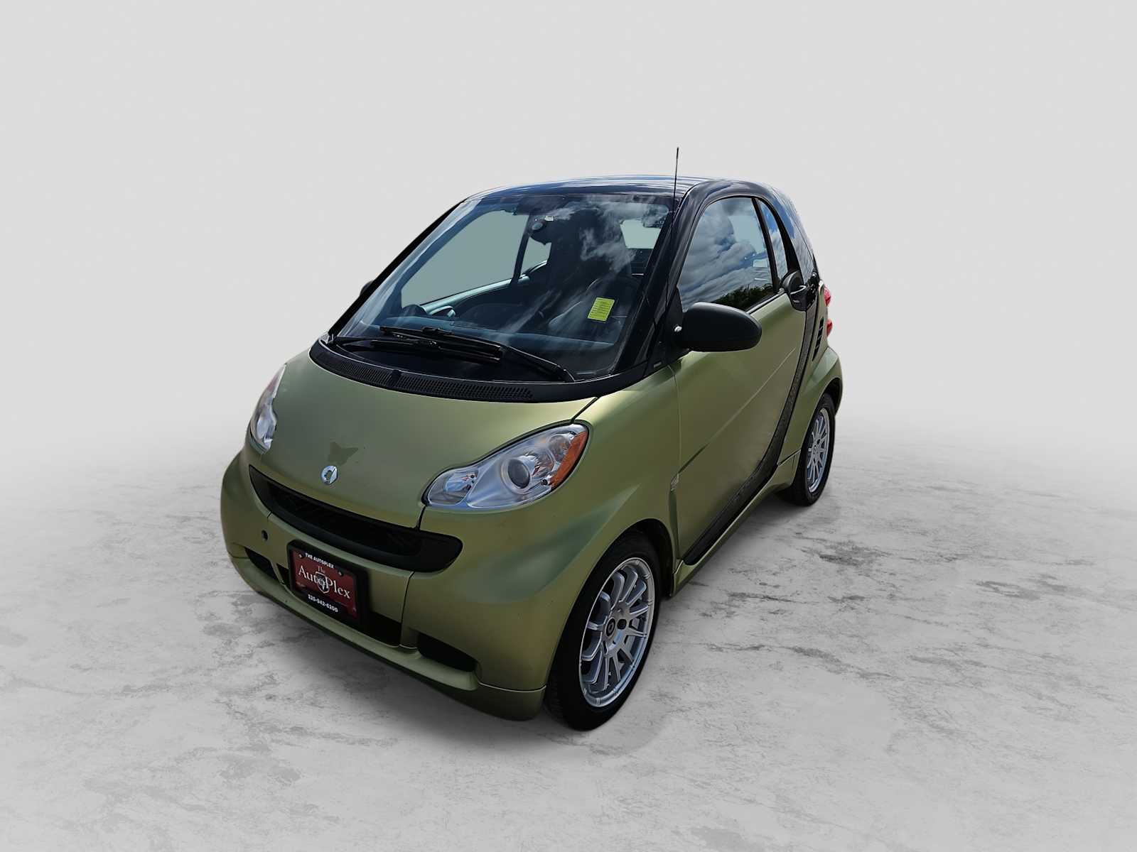 Thumbnail: 2012 smart fortwo - 4