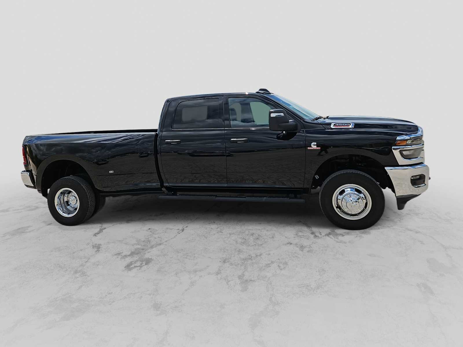 Thumbnail: 2026 RAM 3500 - 9
