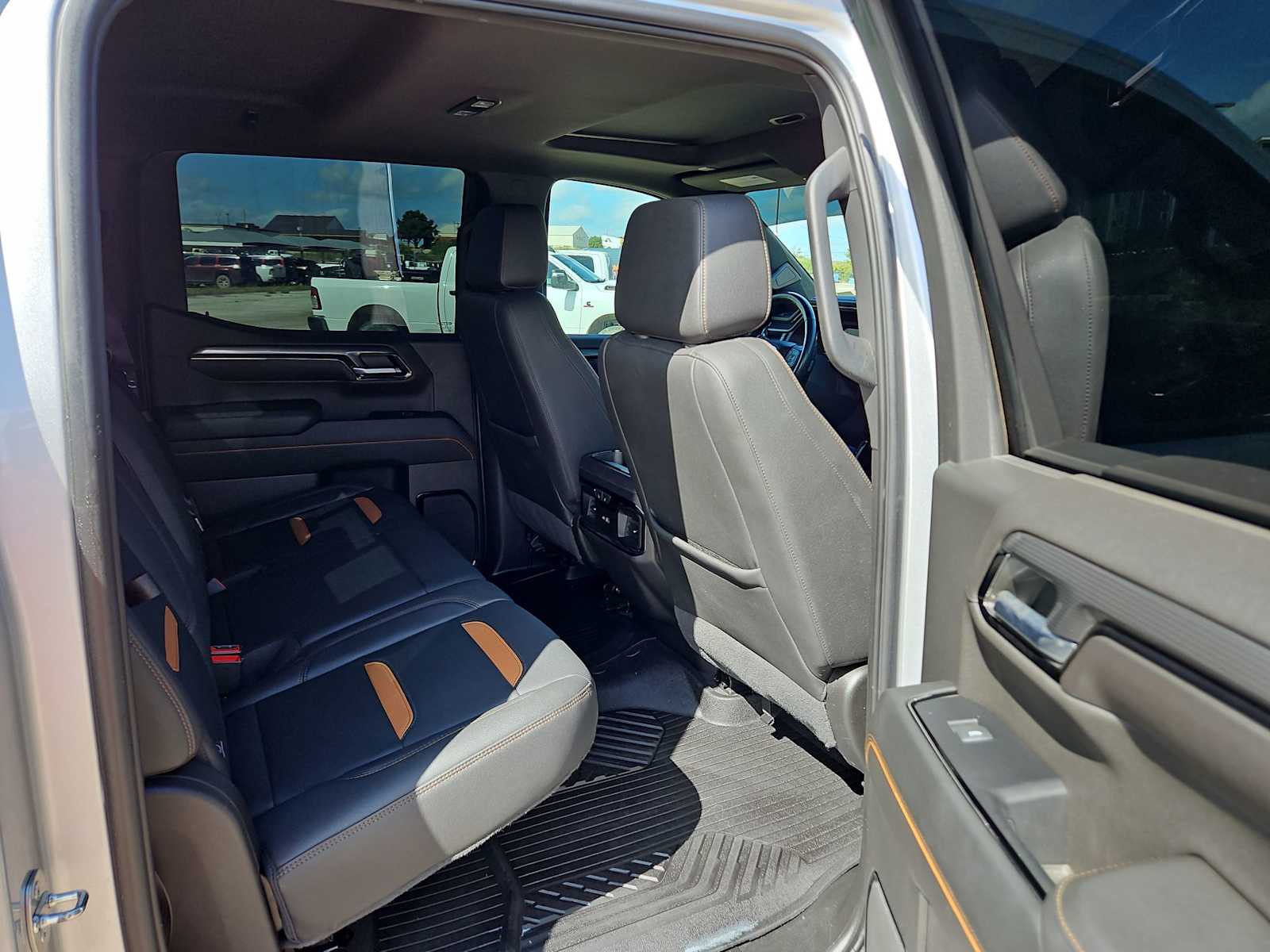Thumbnail: 2022 GMC Sierra 1500 - 21