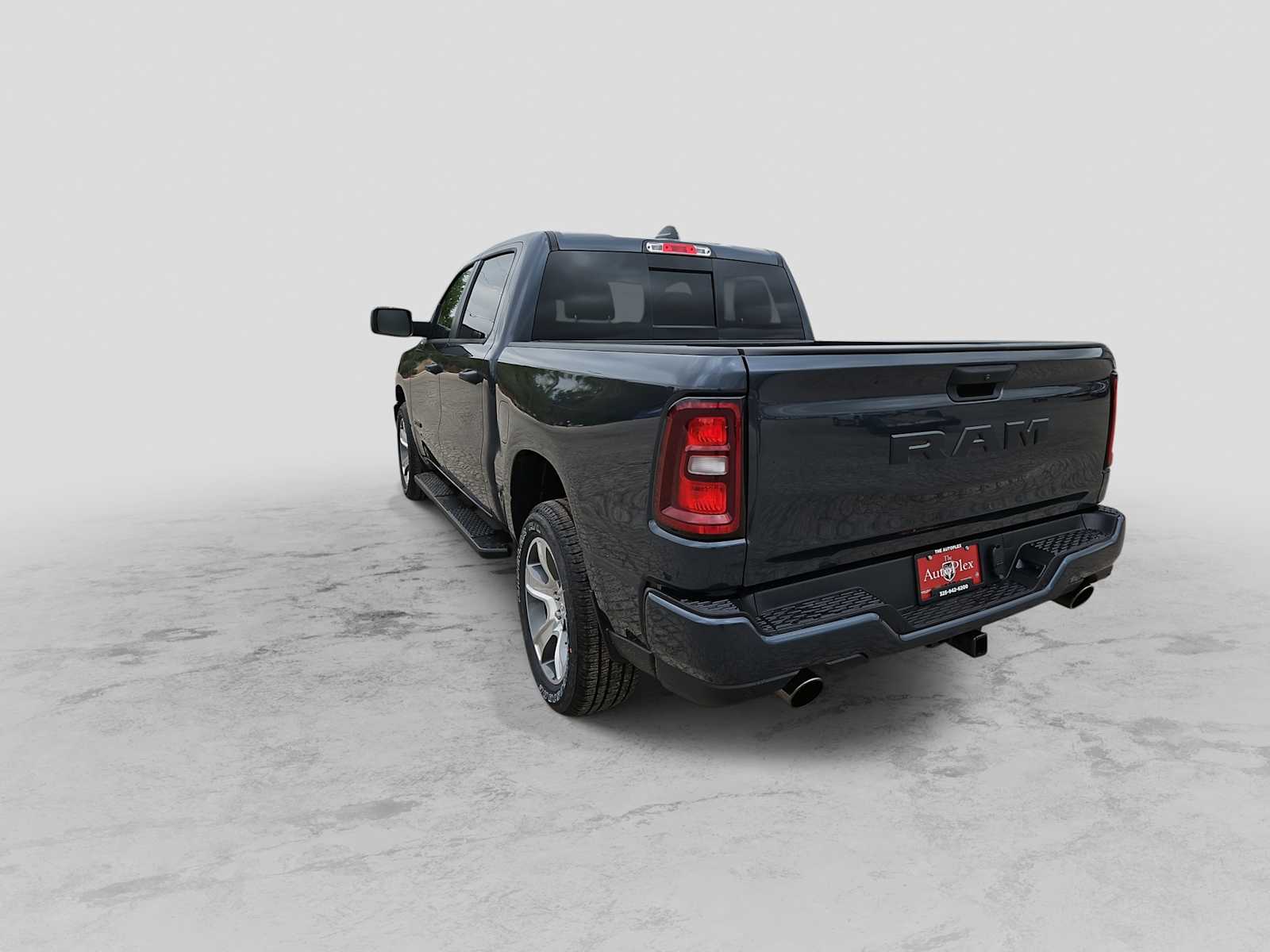 Thumbnail: 2026 RAM 1500 - 6