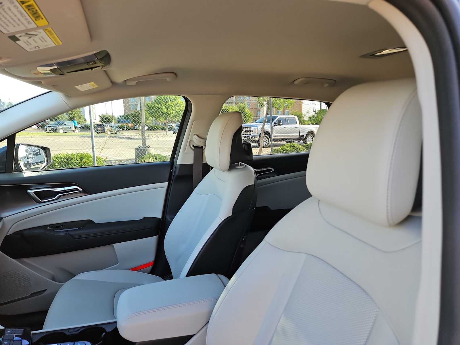 2025 Kia Sportage EX 22