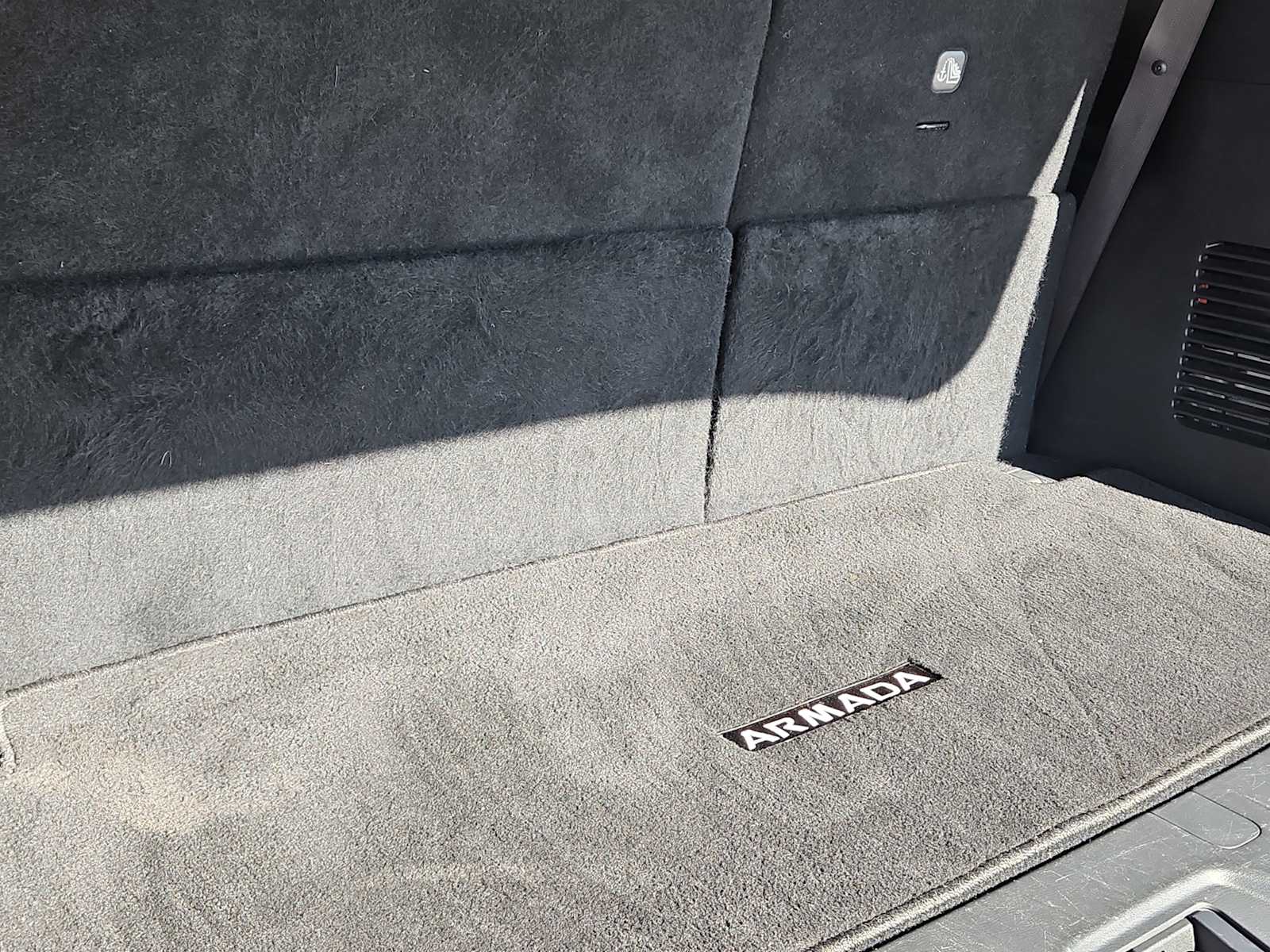 Thumbnail: 2022 Nissan Armada - 23