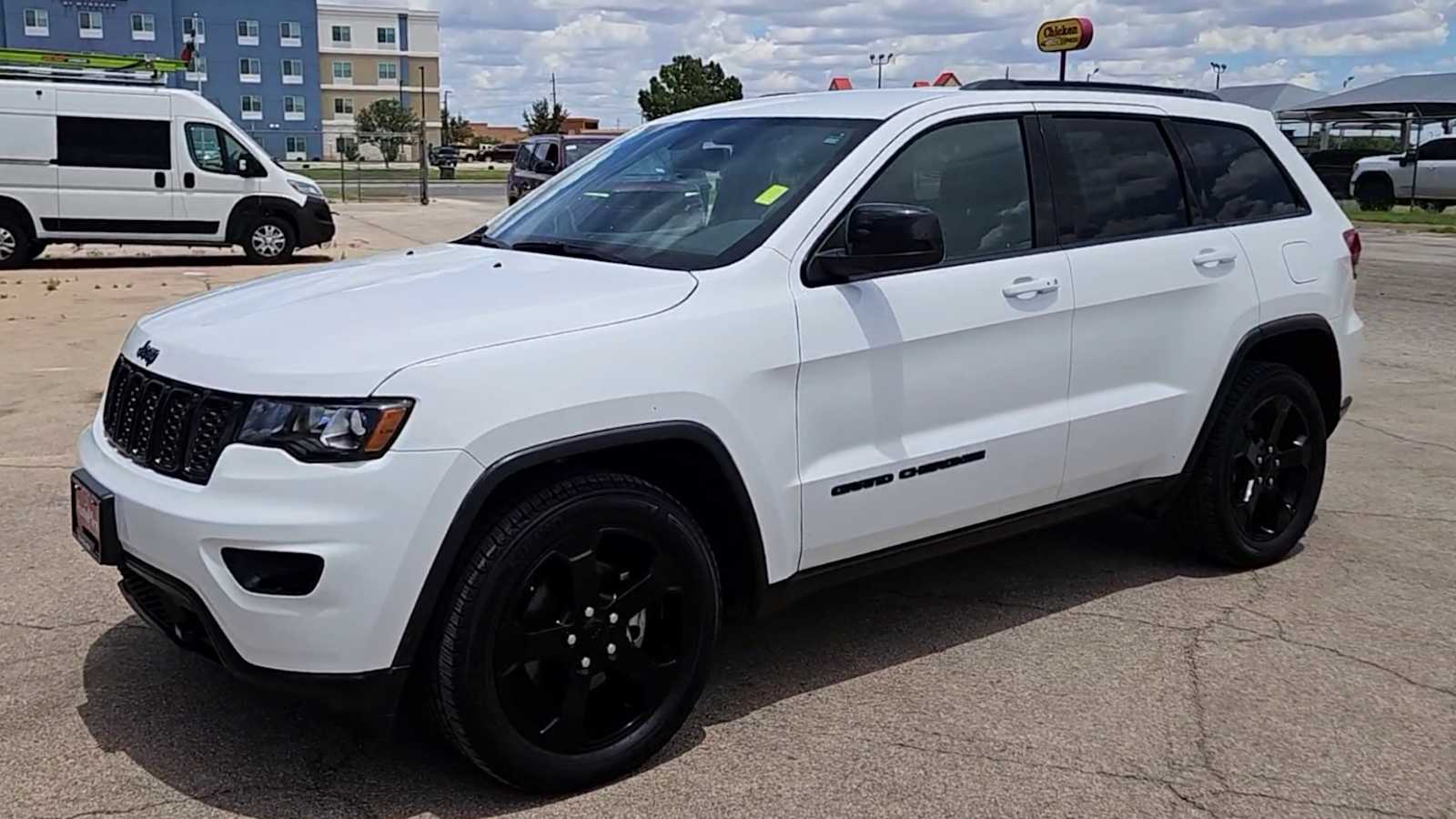 Thumbnail: 2020 Jeep Grand Cherokee - 4
