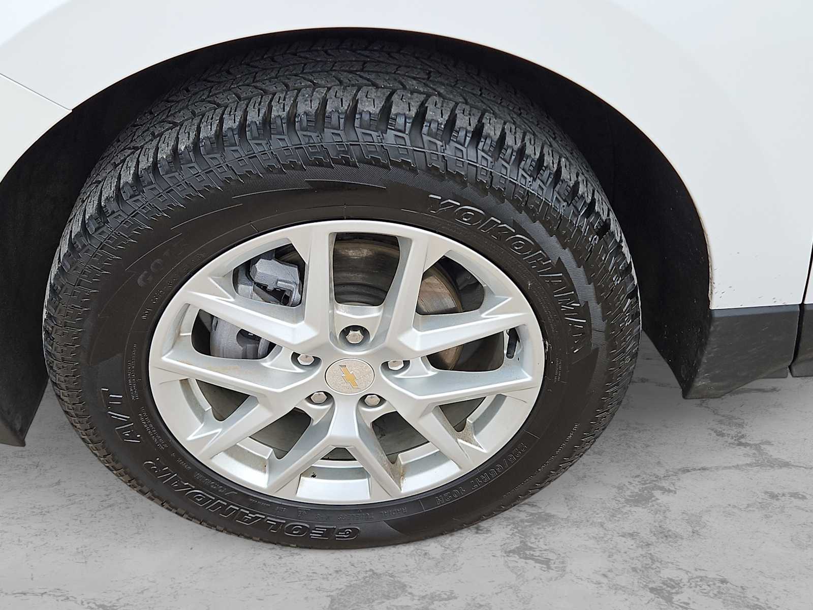 Thumbnail: 2023 Chevrolet Equinox - 12